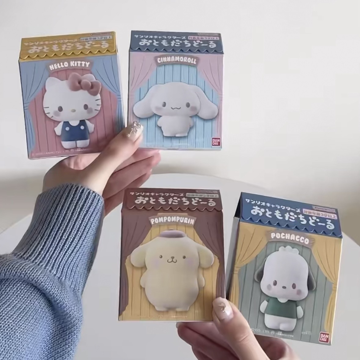 iSNEAKERS｜日本 Sanrio 三麗鷗 萬代 食玩 植絨盲盒 八款