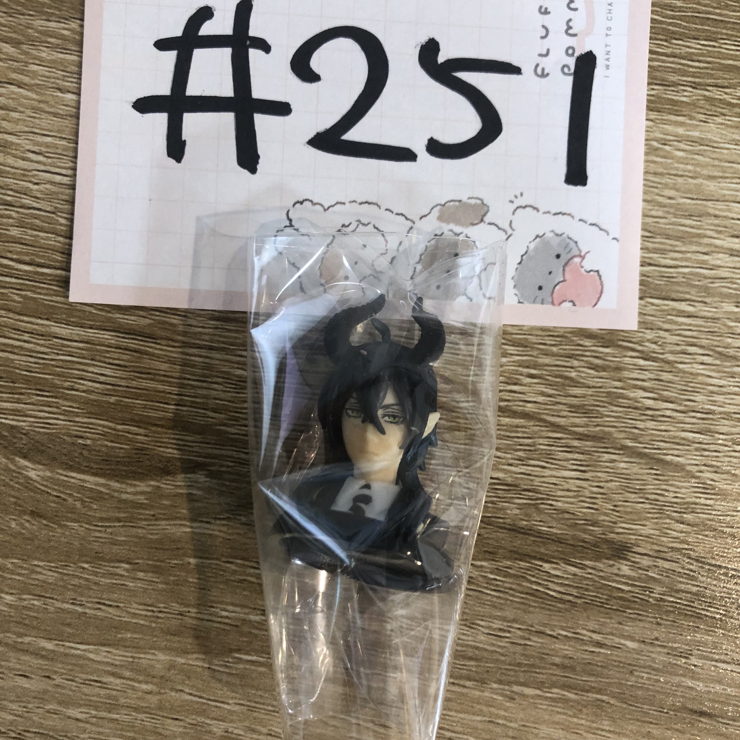 TWST MALLEUS FIGURE 制服 #251