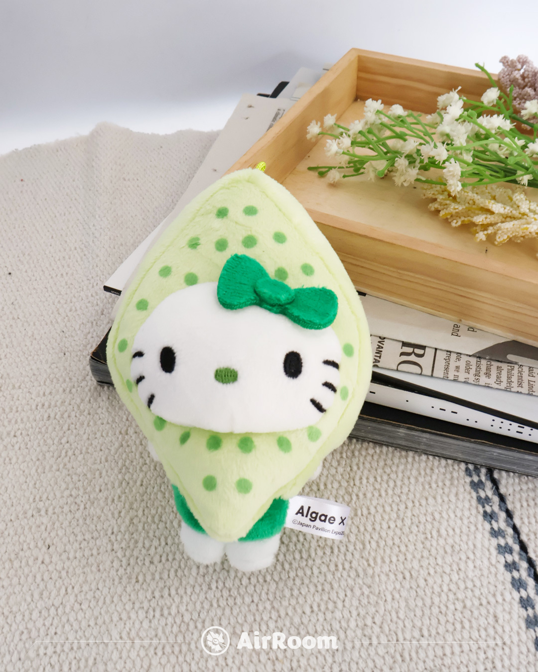 2025SS 大阪 萬博 三麗鷗 SANRIO 聯名 日本館限定 營養品 螺旋藻 Japan Algae × Hello Kitty 鑰匙圈 吊飾 布偶 娃娃 現貨