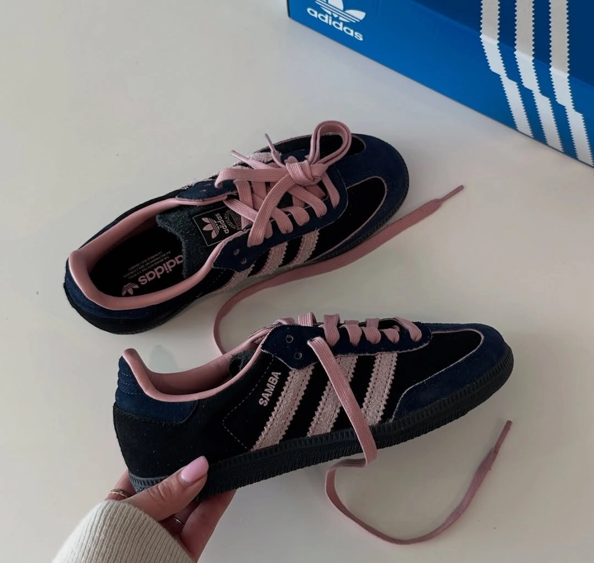 adidas 三葉草 SAMBA OG 女款 黑藍休閒鞋