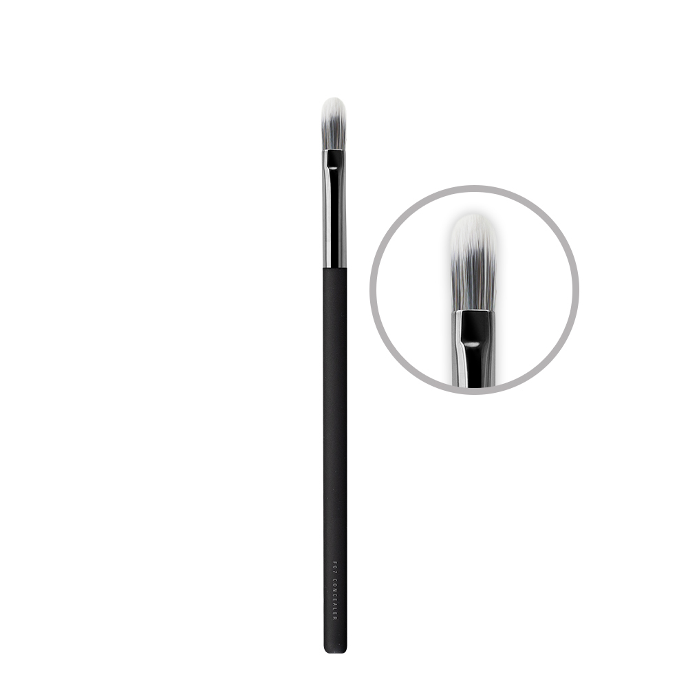 【現貨】Solone 大藝術家玩色遮瑕刷 / F07