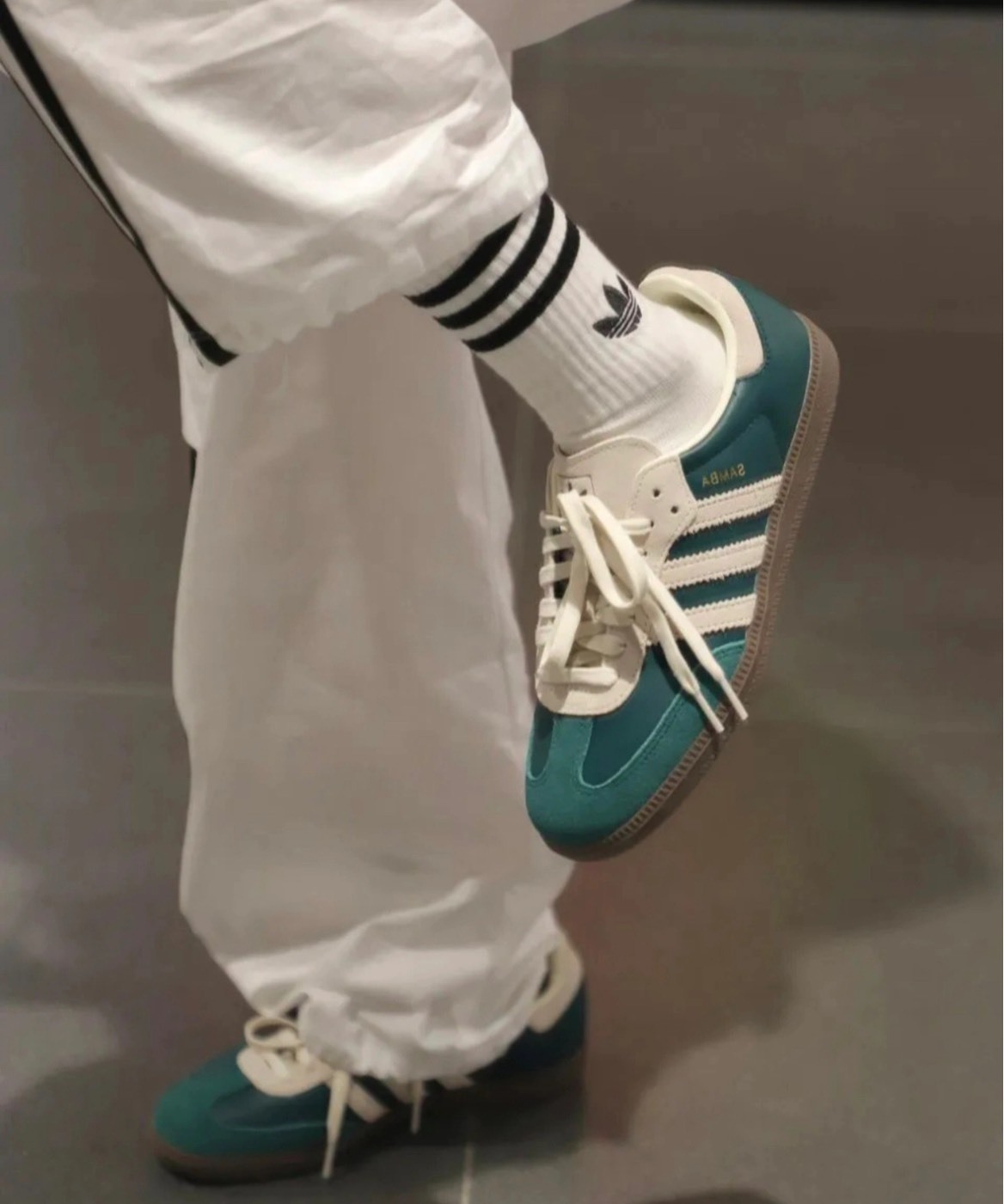 adidas 三葉草 SAMBA OG 兒童板鞋 深綠米