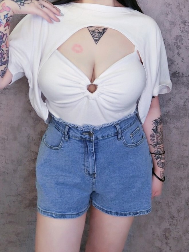 經典毛邊牛仔短褲