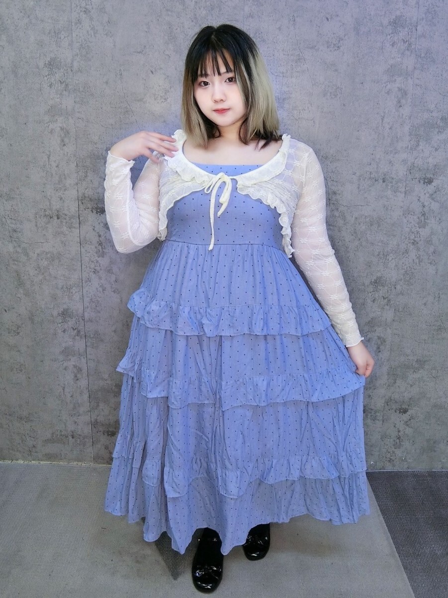 荷葉邊點點蛋糕長裙