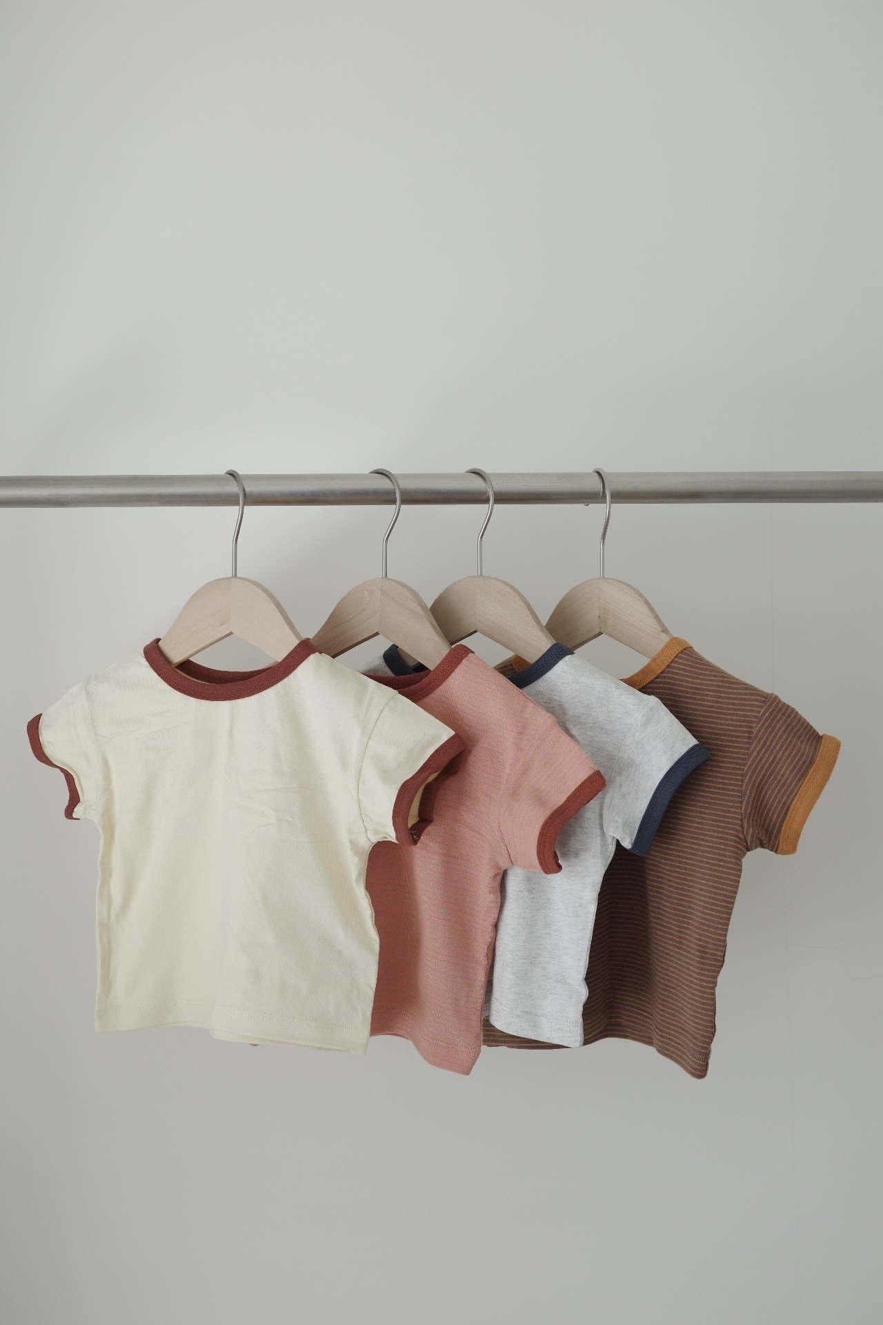 ＆pal 滾邊上衣2件組（一件只要790!加購價1480）