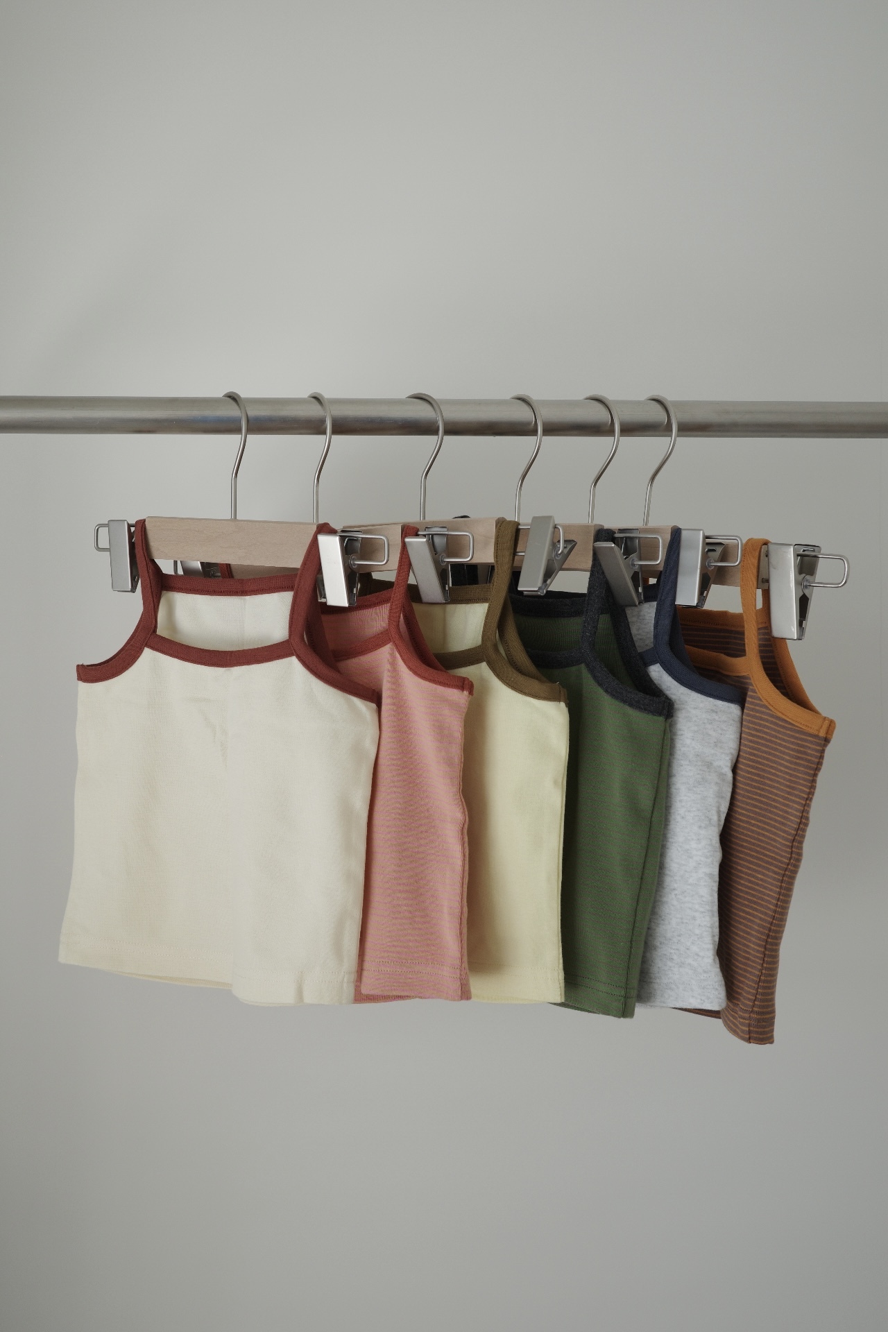 ＆pal 滾邊背心2件組（一件只要790!加購價$1480）