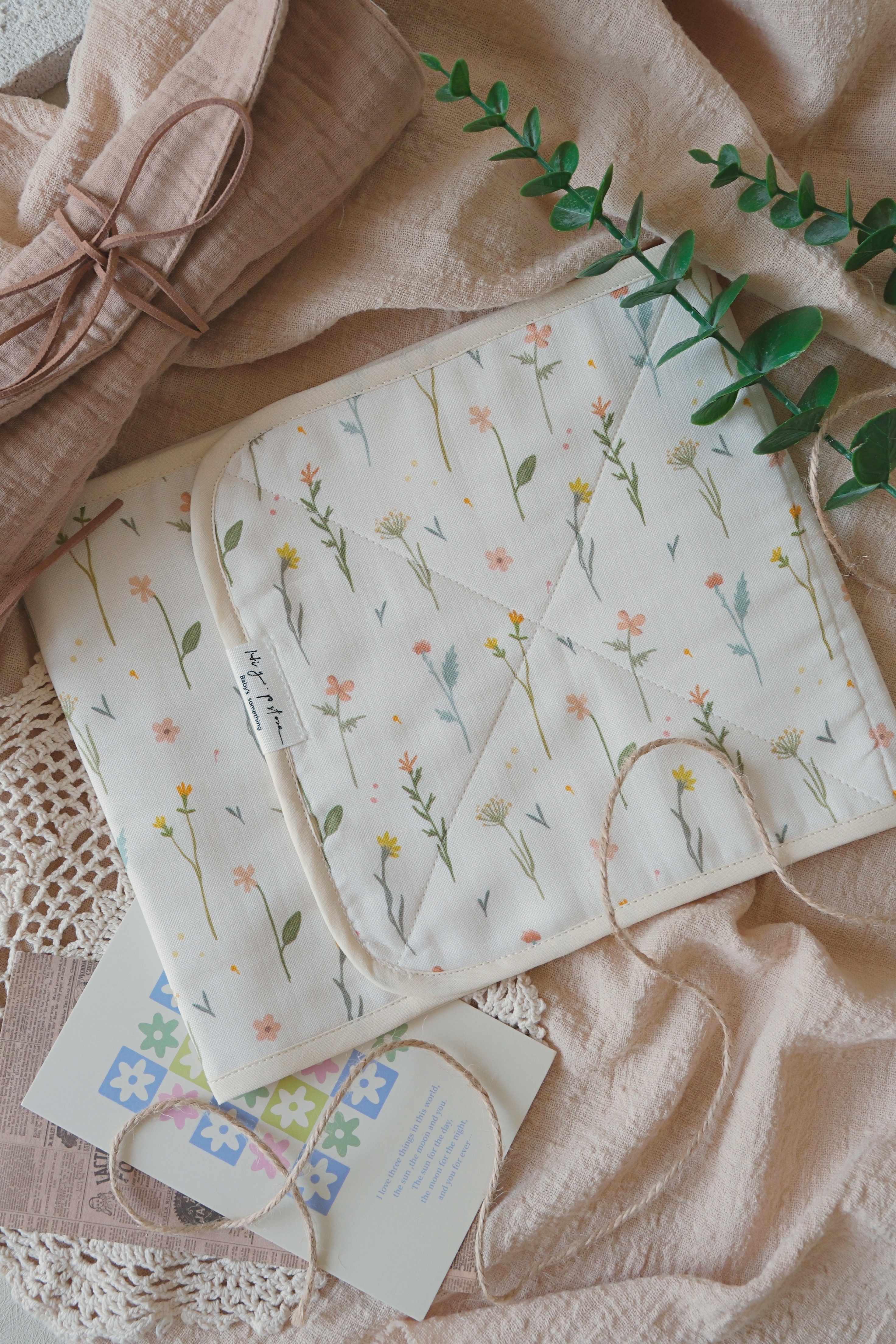 Hi Y.P store-超靜音柔軟肚圍-清新植花