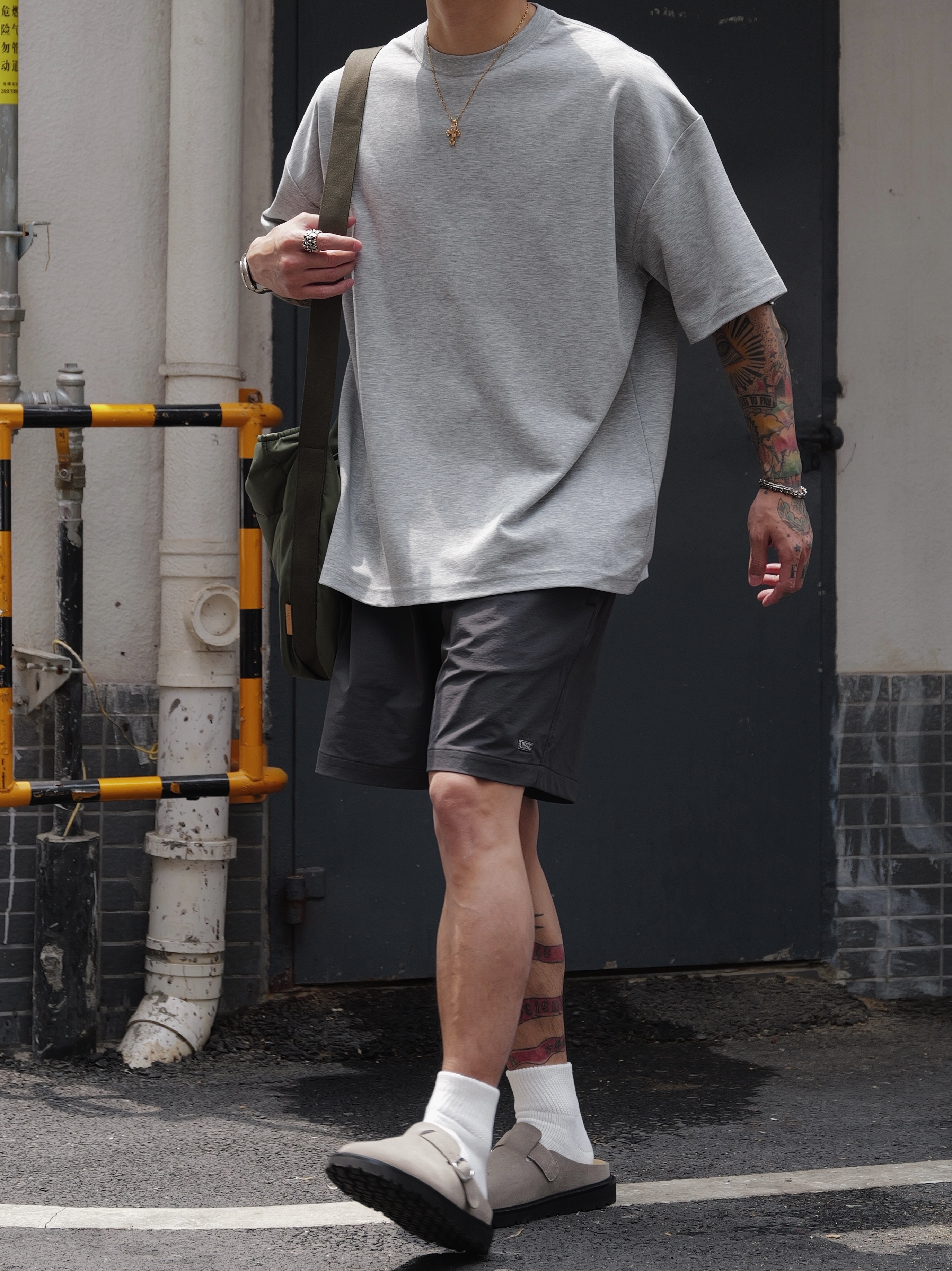 #預購 UNBENT 25SS 防水尼龍 刺繡運動短褲 三色