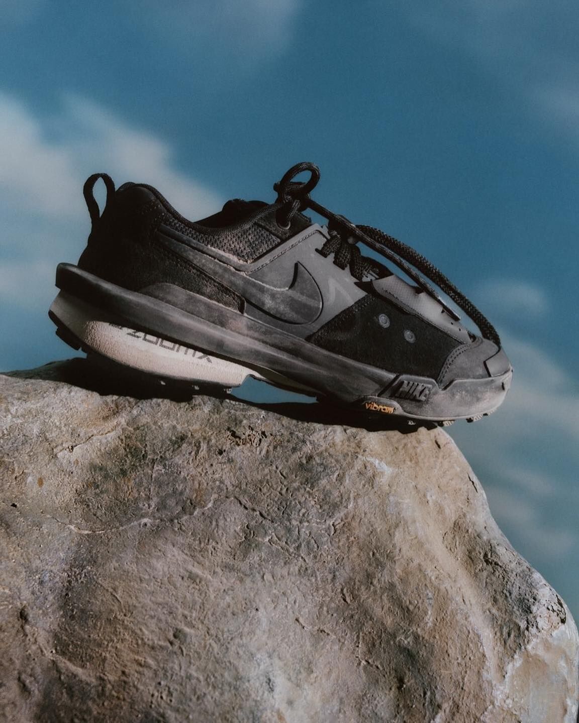 sacai x Nike Zegamadome SP Black