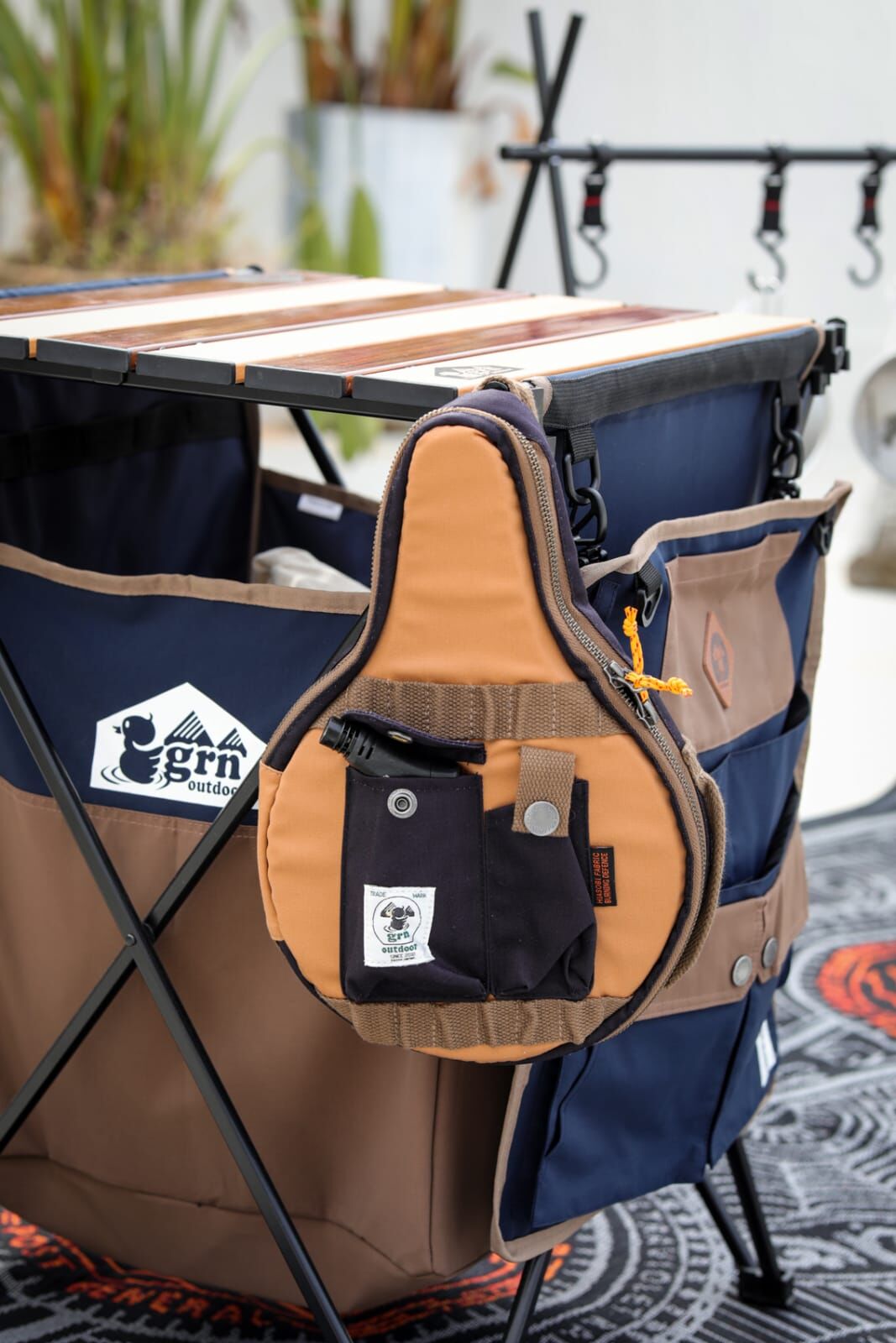 GRN 鑄鐵鍋硬殼收納袋 8 - GO1423F