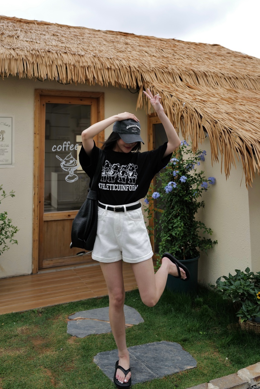 A字褲管反摺牛仔短褲*3色