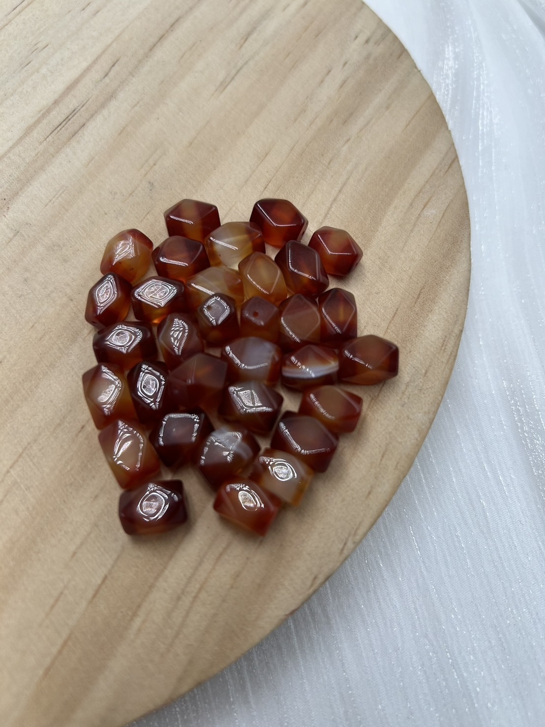 顆-No.29亮面小瑪瑙珠約6mm