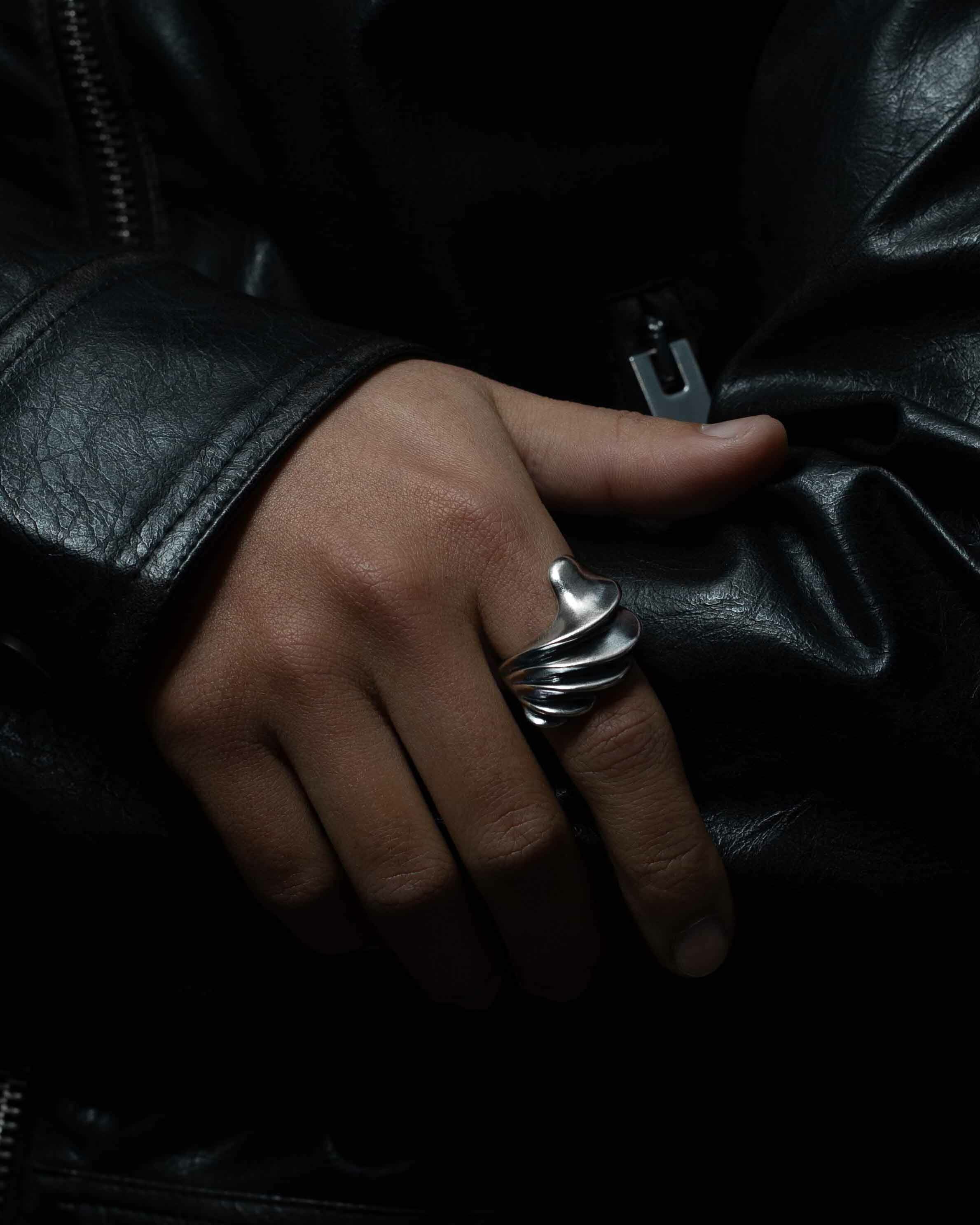 RECOVERY 海螺波紋戒指