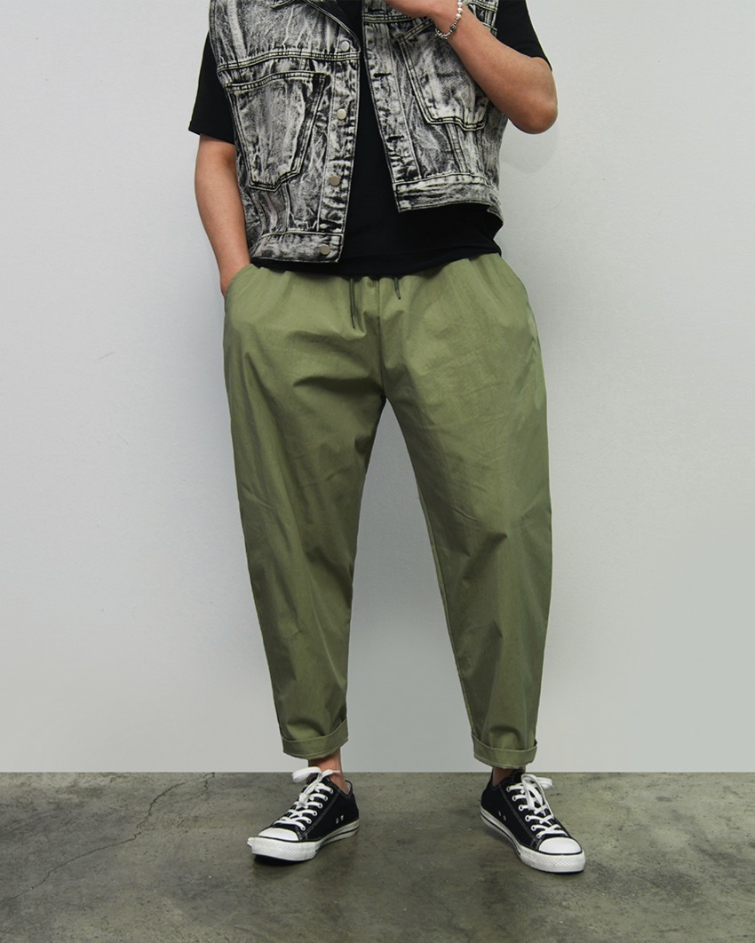 清爽透氣斜紋寬鬆休閒褲