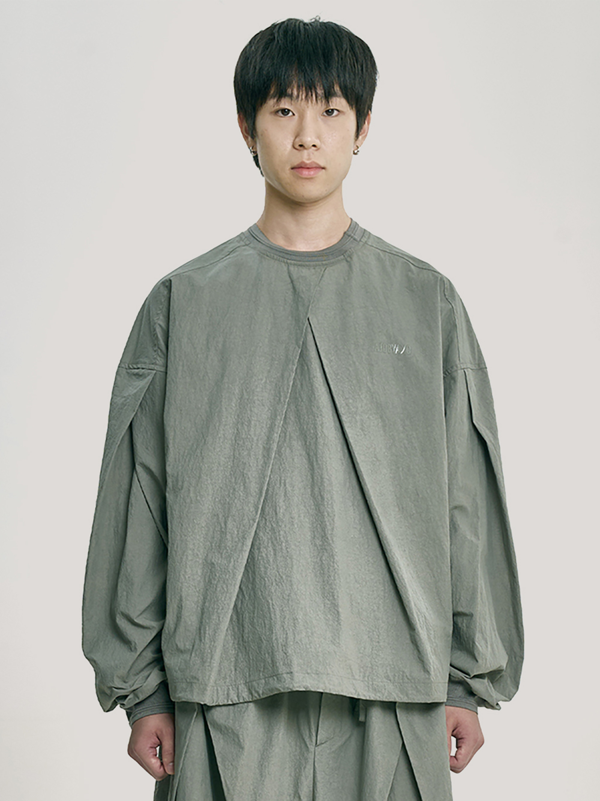 AJOBYAJO YULIP NYLON TOP 上衣| ARKIVE STUDIO