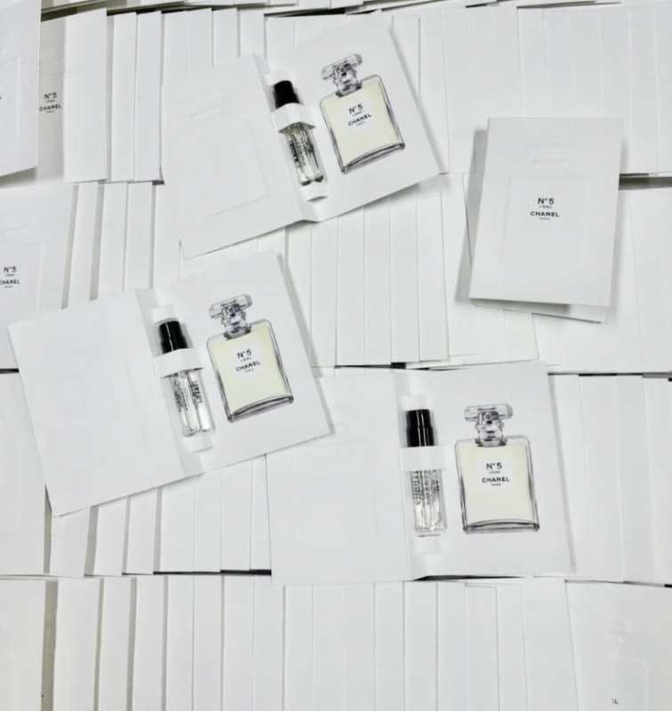 CHANEL 香奈兒 N°5 L'EAU 清新晨露淡香水1.5ML 隨身組 【3入組】