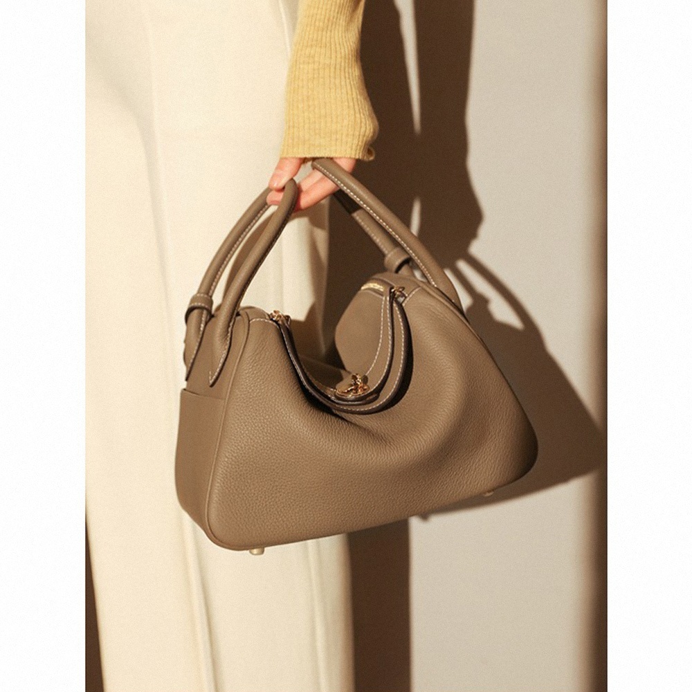 包包女 女生包包 斜背包 醫生包 腋下包 化妝包 肩背包 皮革包包 單肩包 流行包包 時尚包包 皮革包 側背包女 213