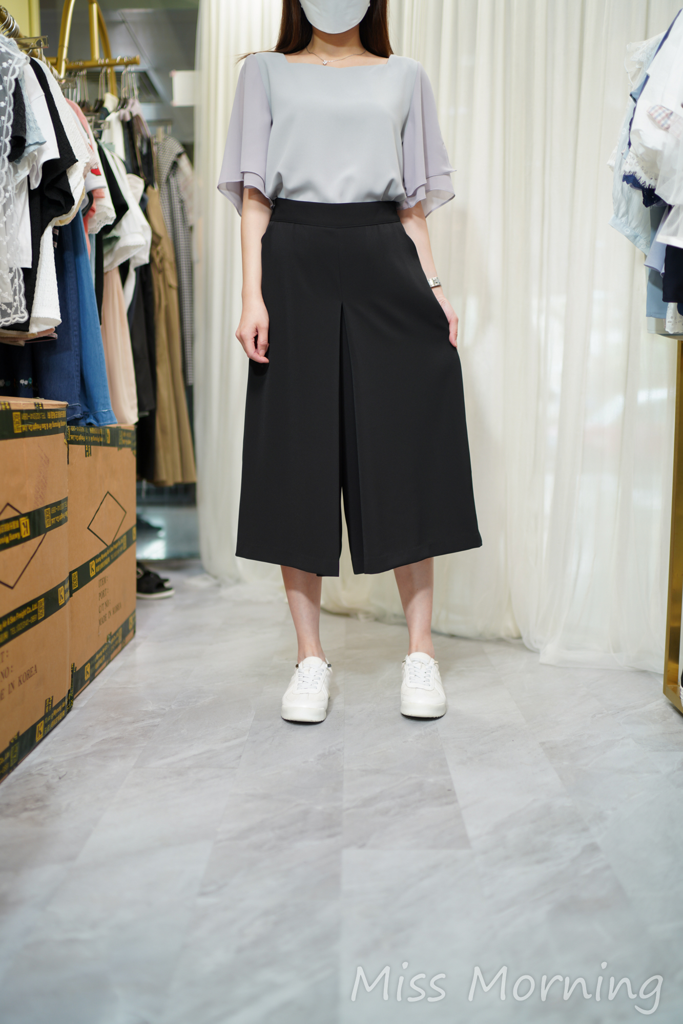 手袖好靚雪紡衫(14575)&店主推介抵著好靚料有款假裙褲(33946)