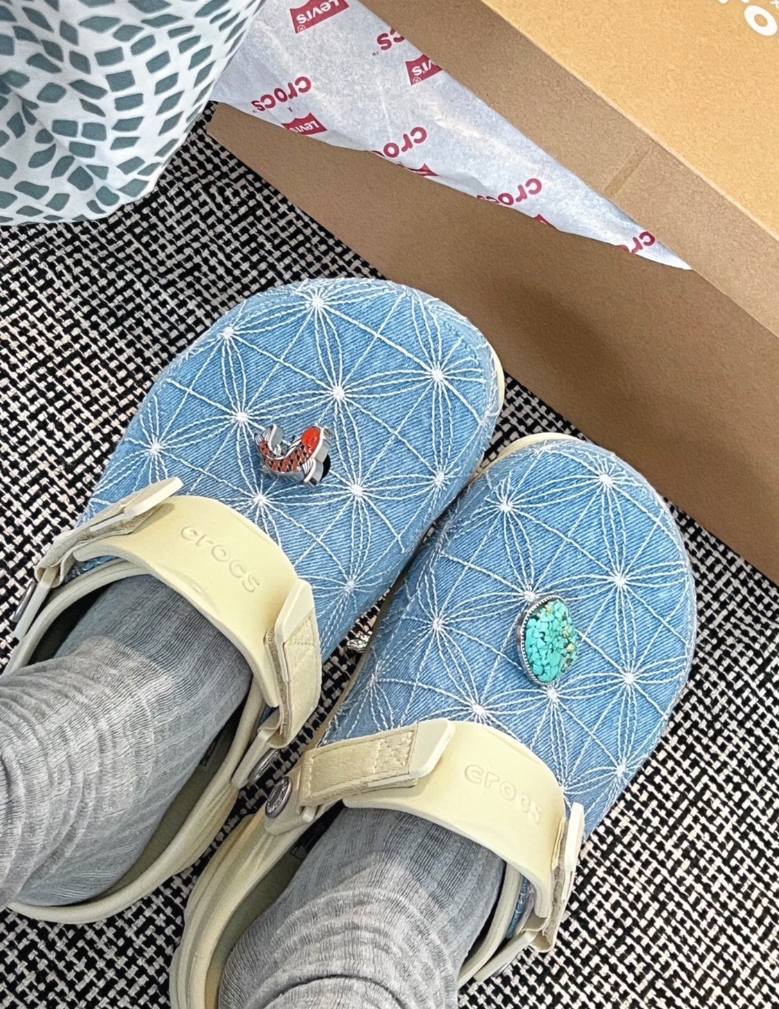 Levi’s x Crocs 聯名防滑休閒鞋 牛仔藍