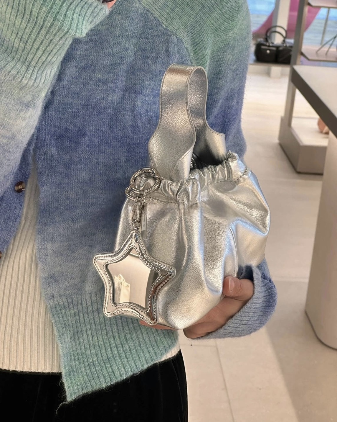 【現貨】Charles ＆ Keith 小CK Ally 3種背法 抓皺 鍊條 軟質包 雲朵包 4色