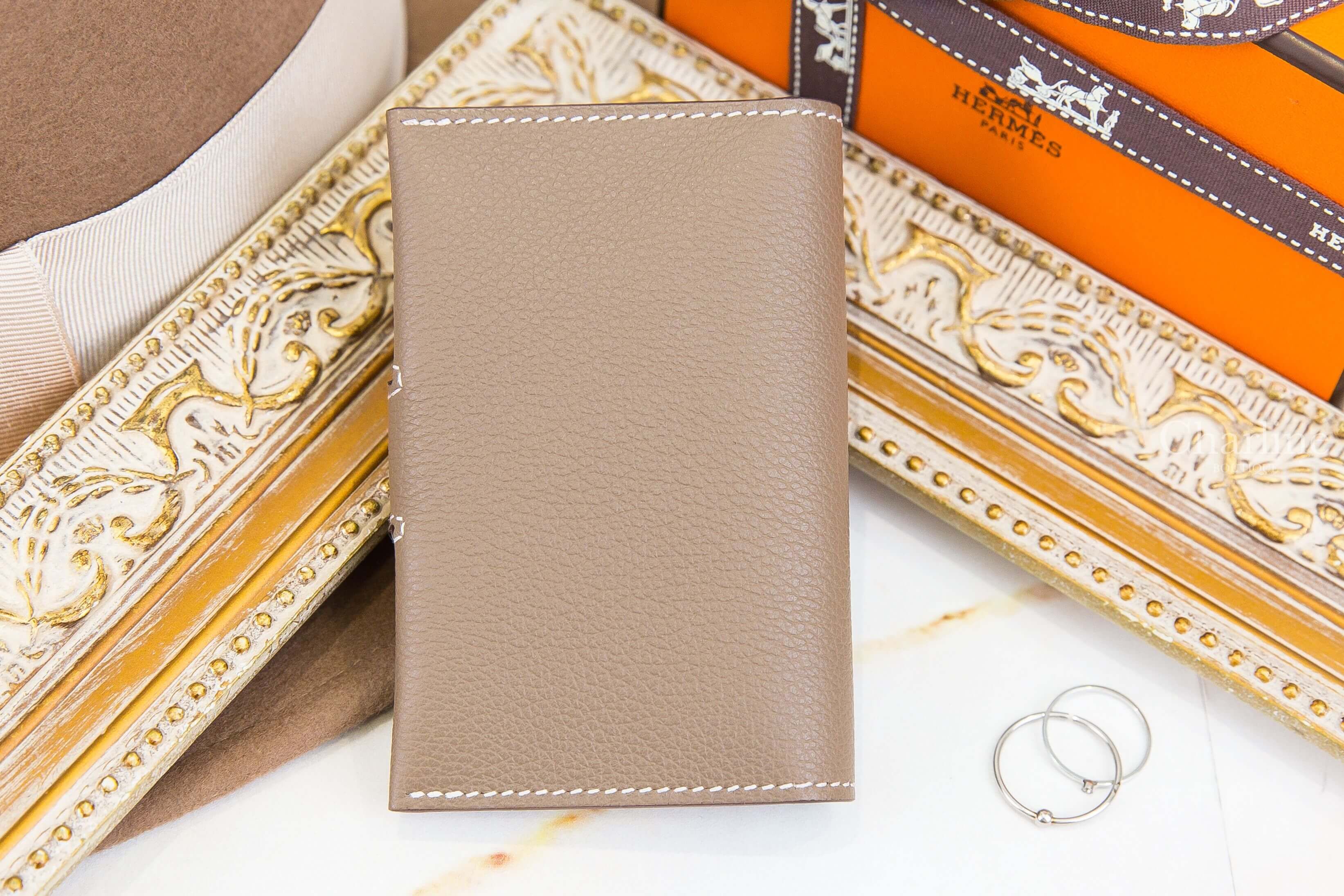 Hermès R.M.S Card Holder 18 Etoupe Evercolor 大象灰銀釦零錢袋卡片夾-Charline Boutique 精品代購