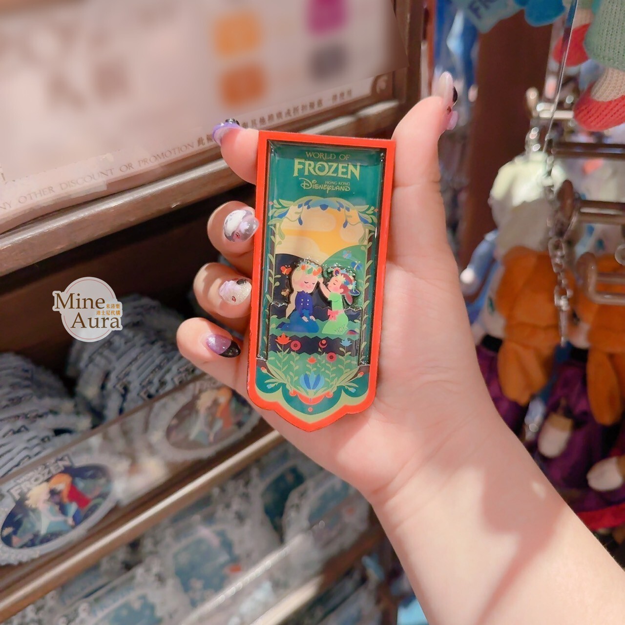 World of Frozen 限定 艾莎 Elsa 安娜Anna 戴花圈圖案 造型 磁鐵 掛飾 冰雪奇緣 Frozen -香港迪士尼樂園