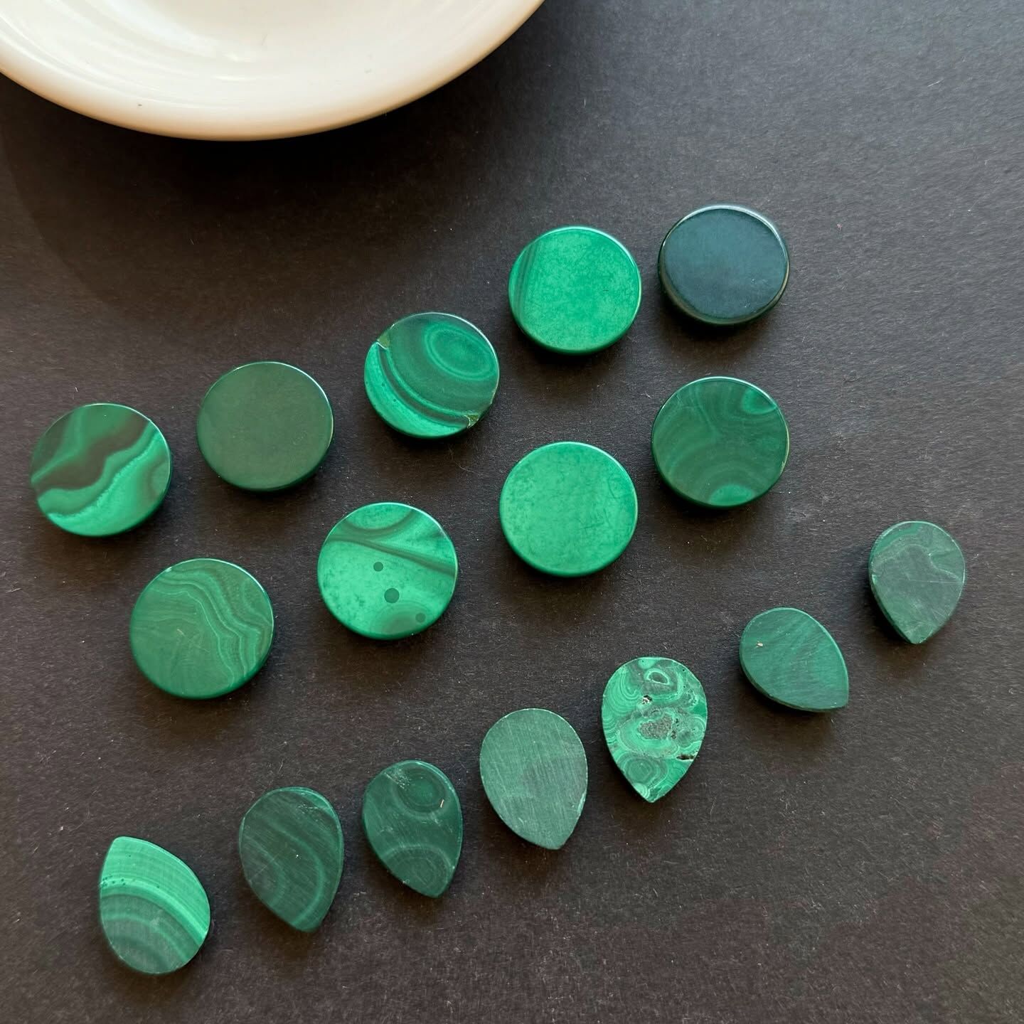 [原石] 孔雀石 水晶蛋面