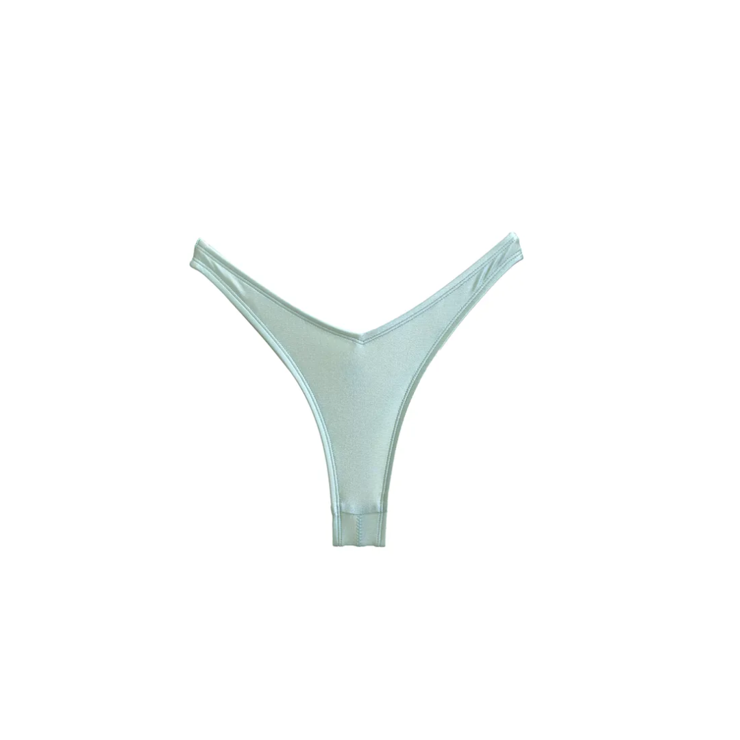 ▲Muiiswim VEW 海鷗丁字泳褲  絲光奶綠 斷貨