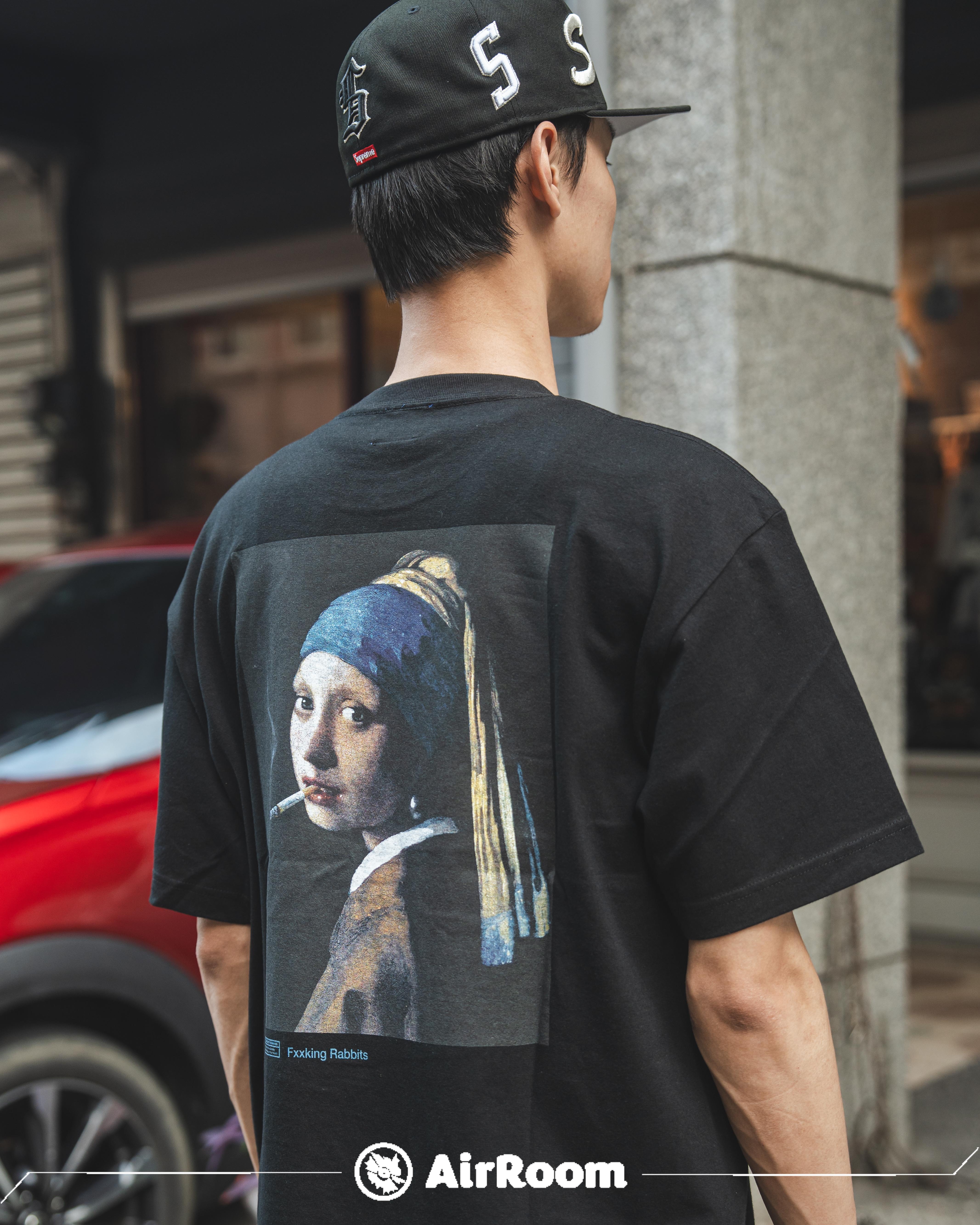 2025SS FR2 The Woman T-shirt No Smoking 舞鶴 舞鶴港 限定 背後 戴珍珠耳環的少女 短T 2色 現貨 FRC3474