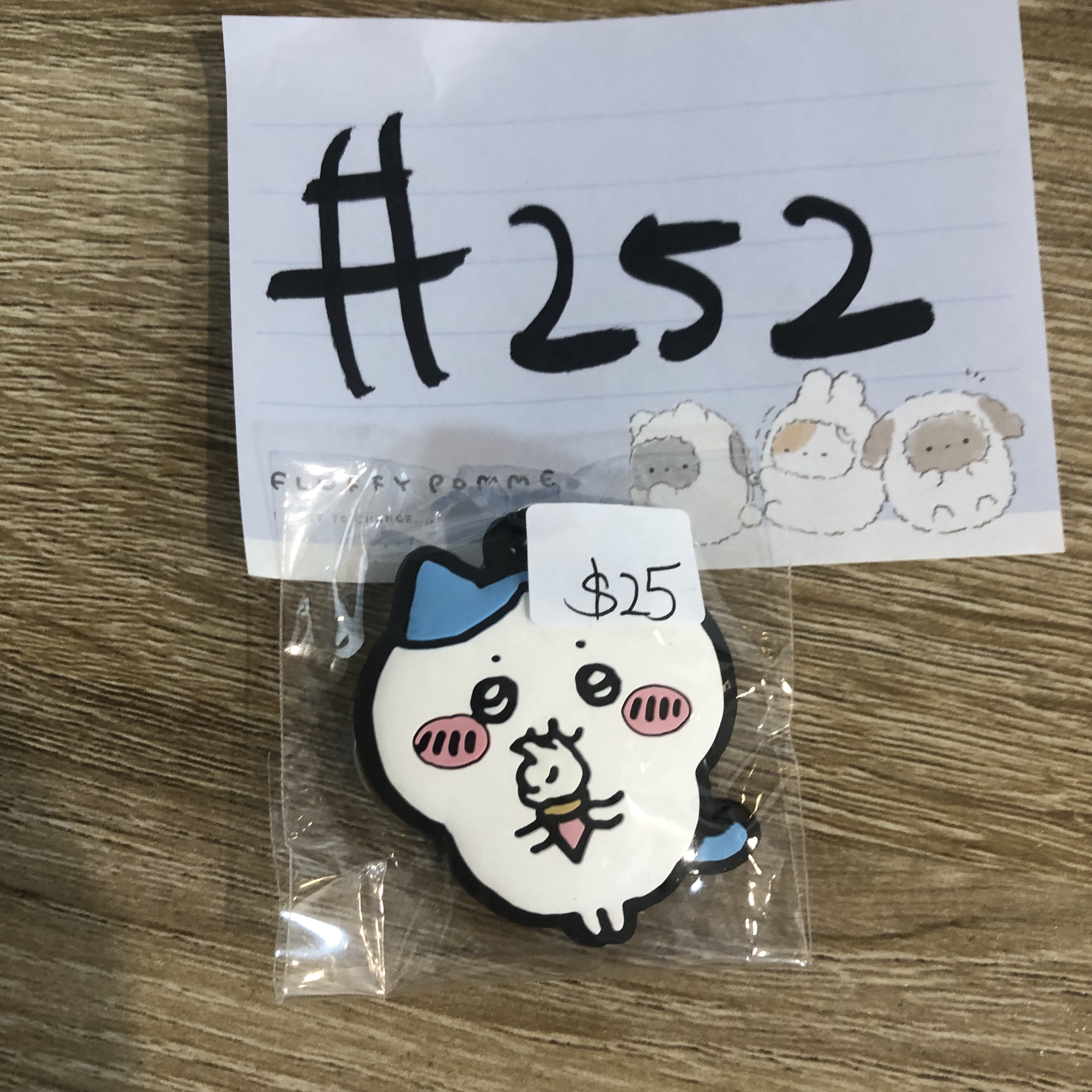 CHIIKAWA 八字貓 掛件#252