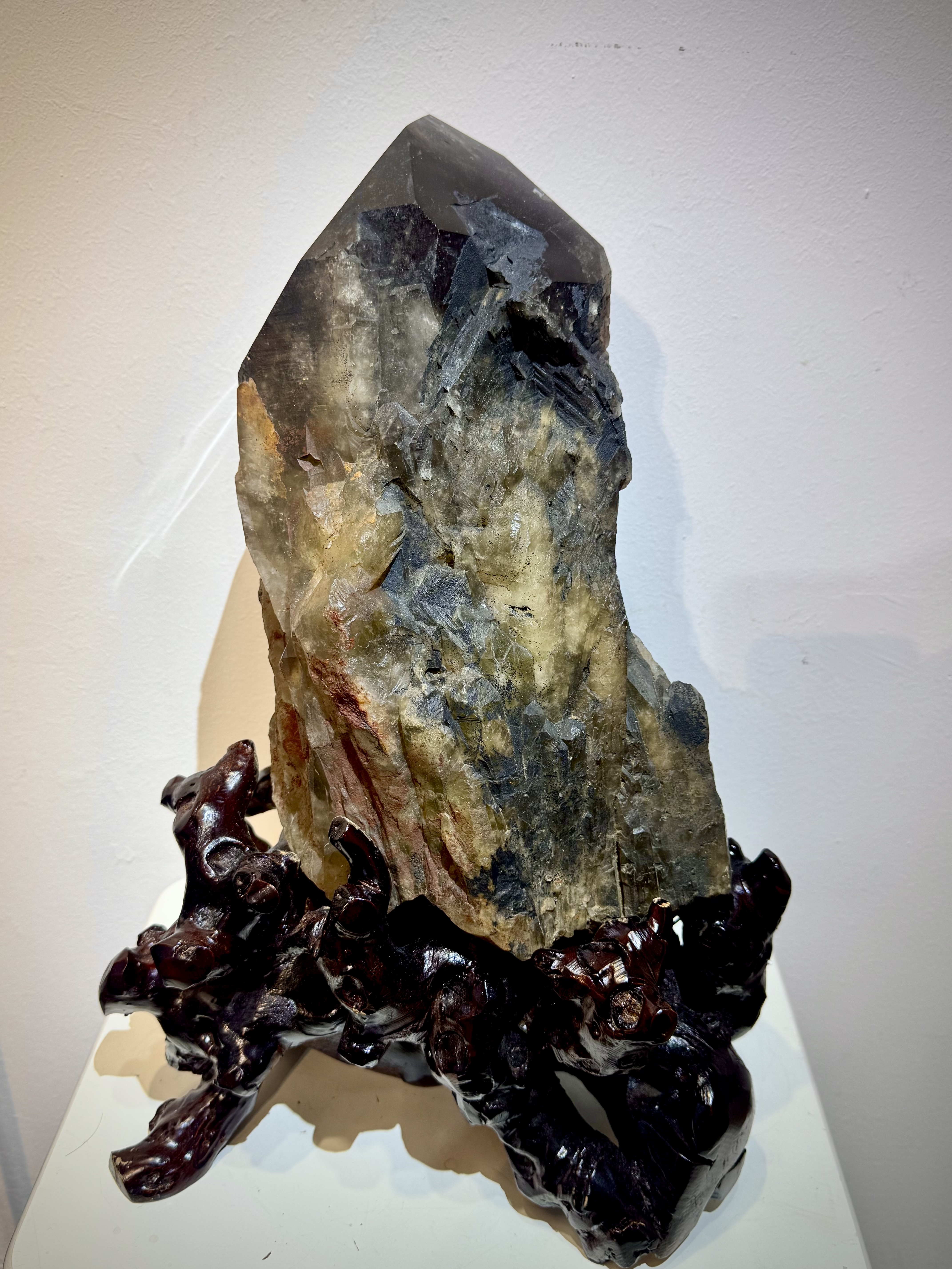 茶水晶城堡骨幹原石 5413