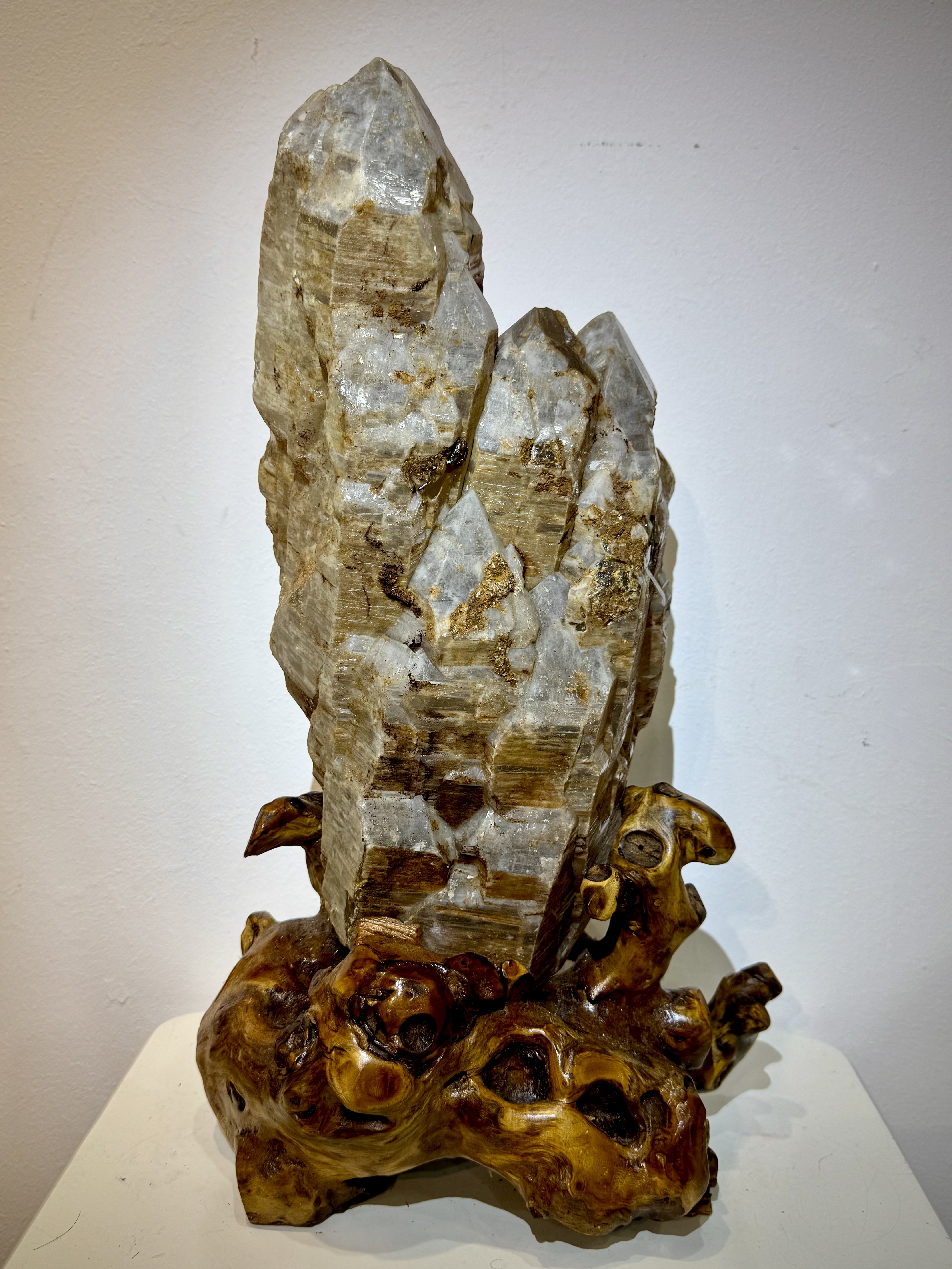 白水晶城堡骨幹原石 5414