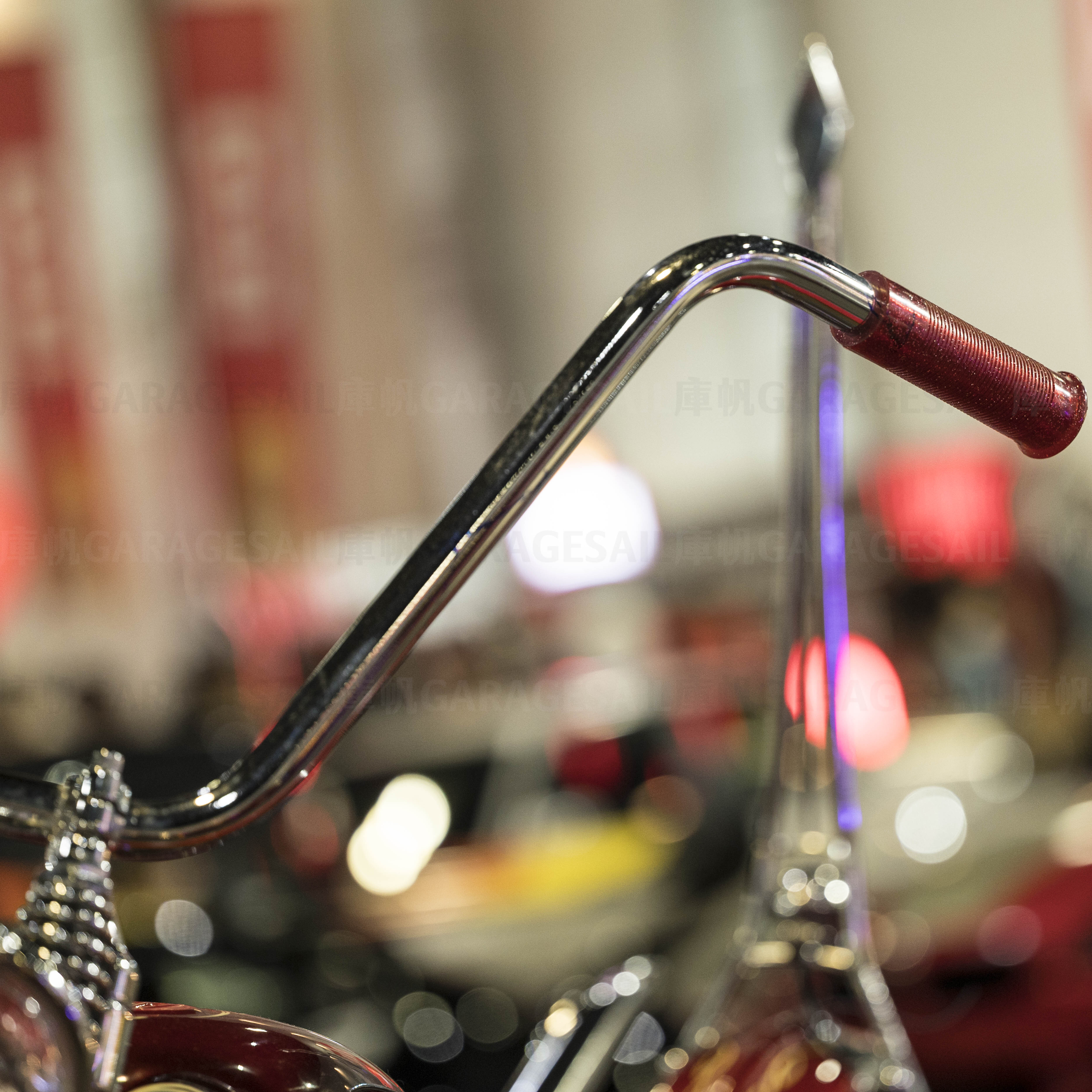 橡膠 握把套 橫條紋 - 金蔥紅 (1吋)