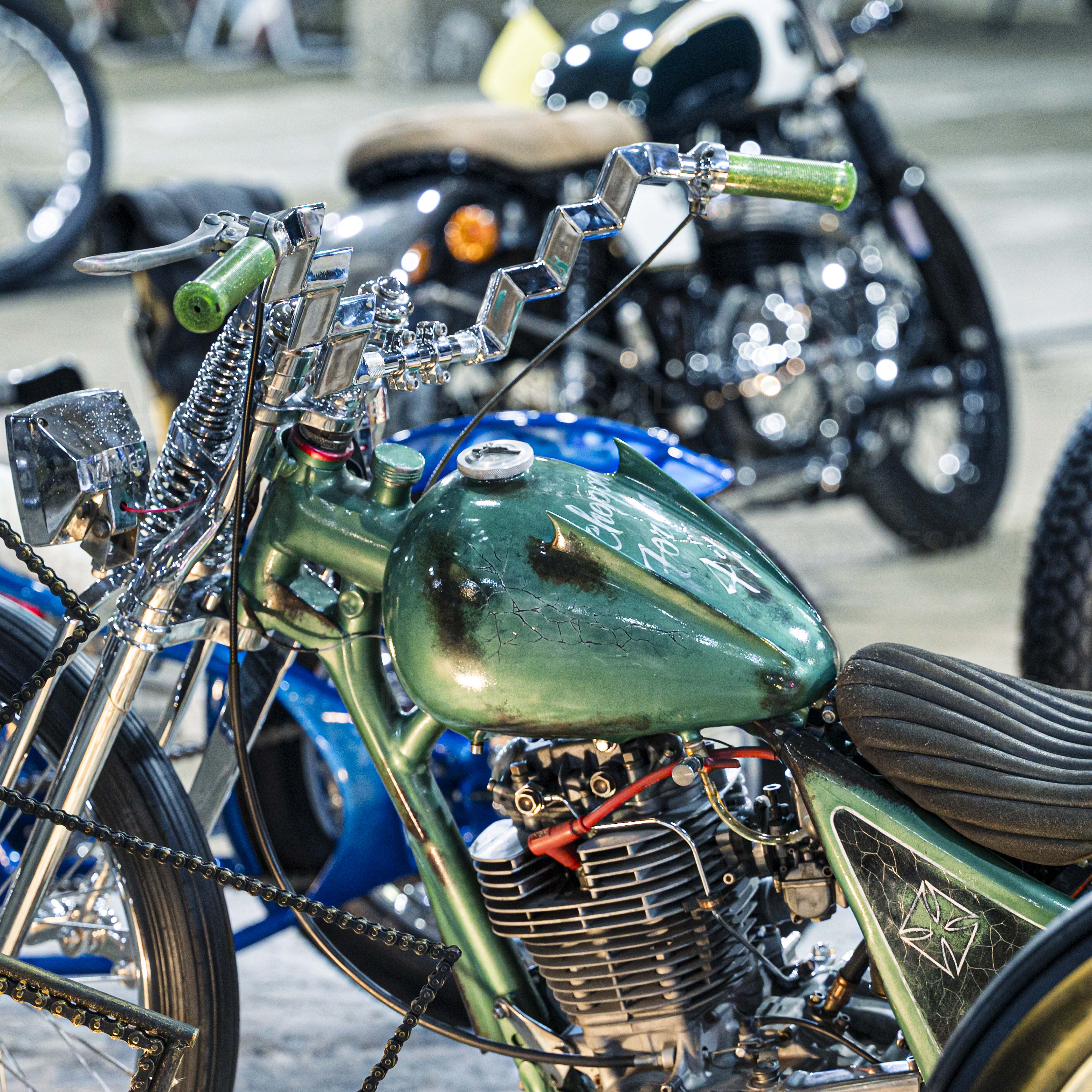 橡膠 握把套 橫條紋 - 金蔥綠 (1吋)