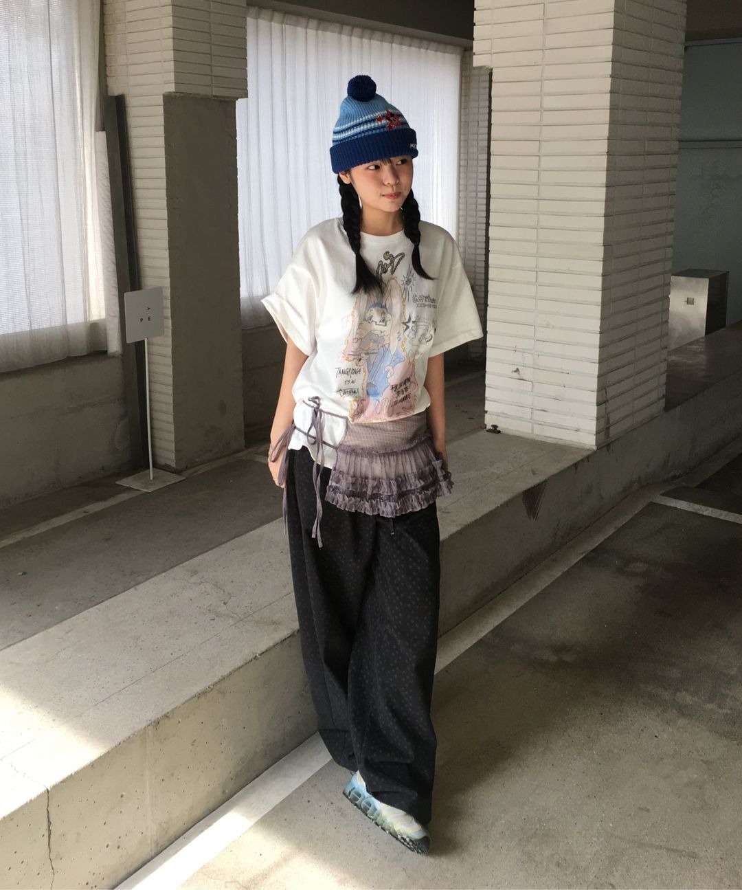 TYPESERVICE) Rabbit Ruched Top [White]