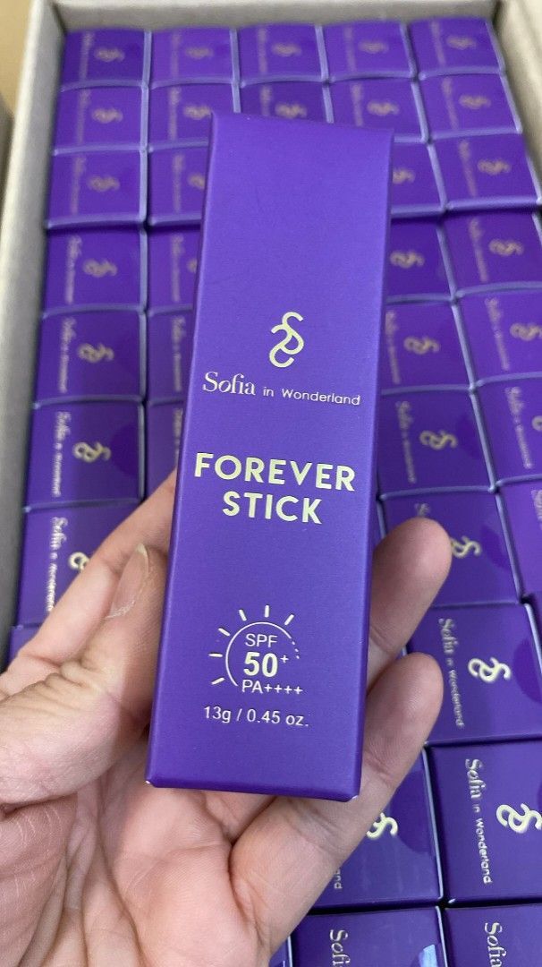 買一送一 Sofia in wonderland 童顏棒SPF50 PA+++ 13g