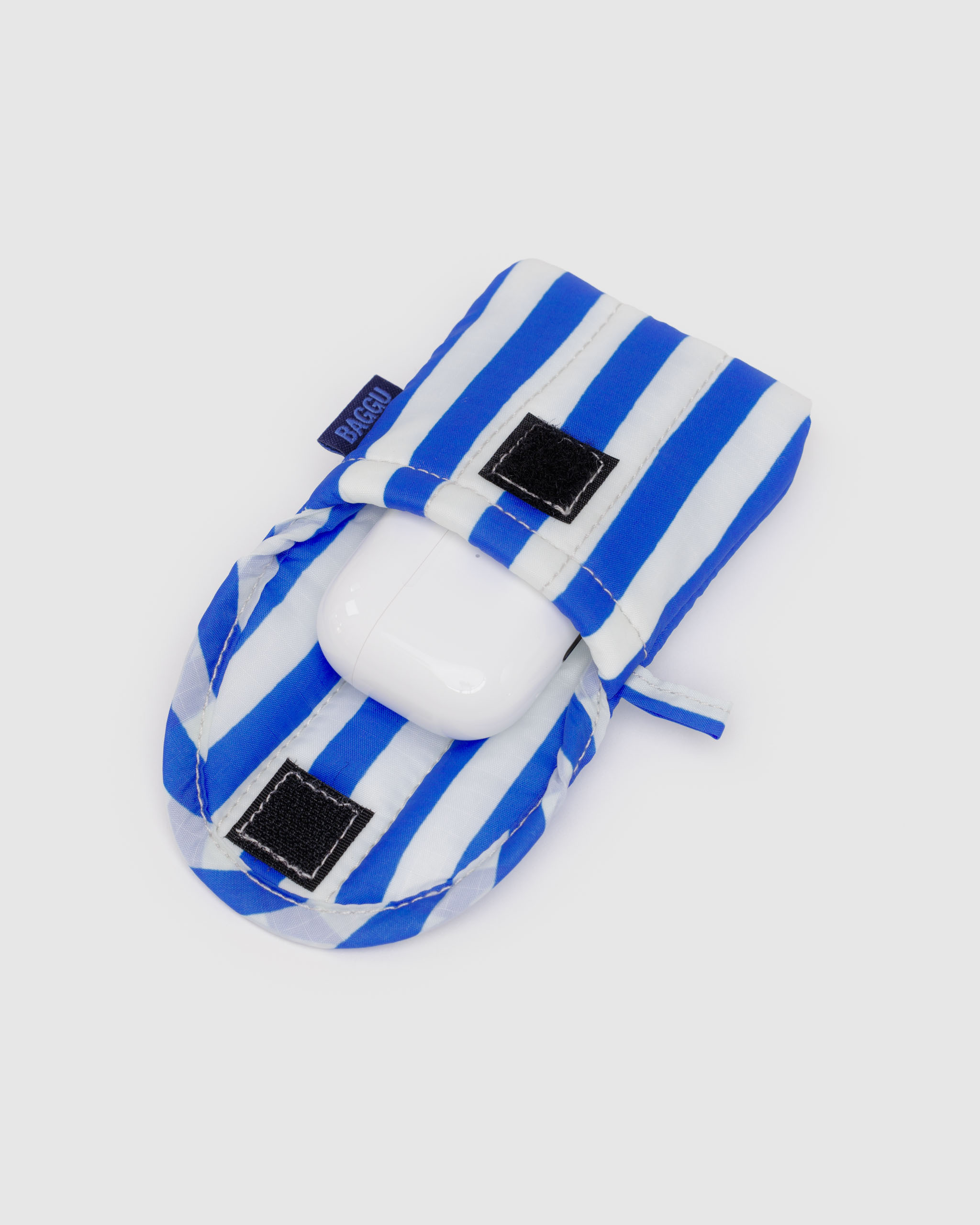 Puffy Earbuds Case - Blue Painted Stripe | BAGGU