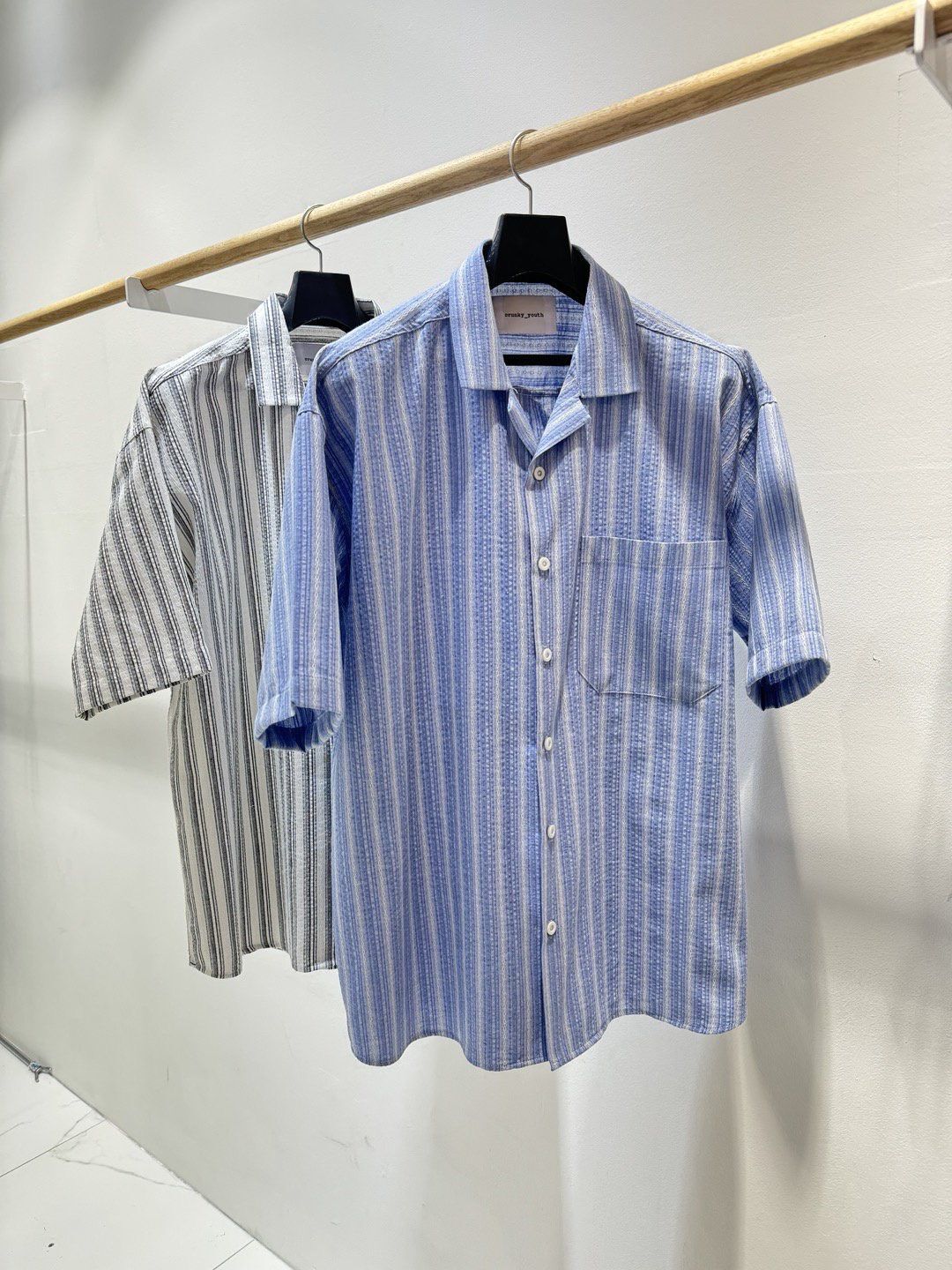 直紋短袖恤衫 C_y-105S