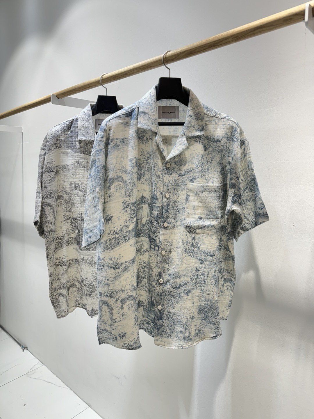 花紋短袖恤衫 C_y-109S