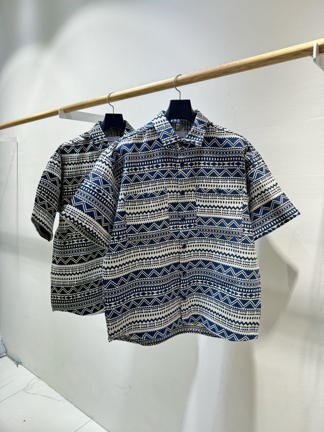 民族花短袖恤衫 C_y-111S