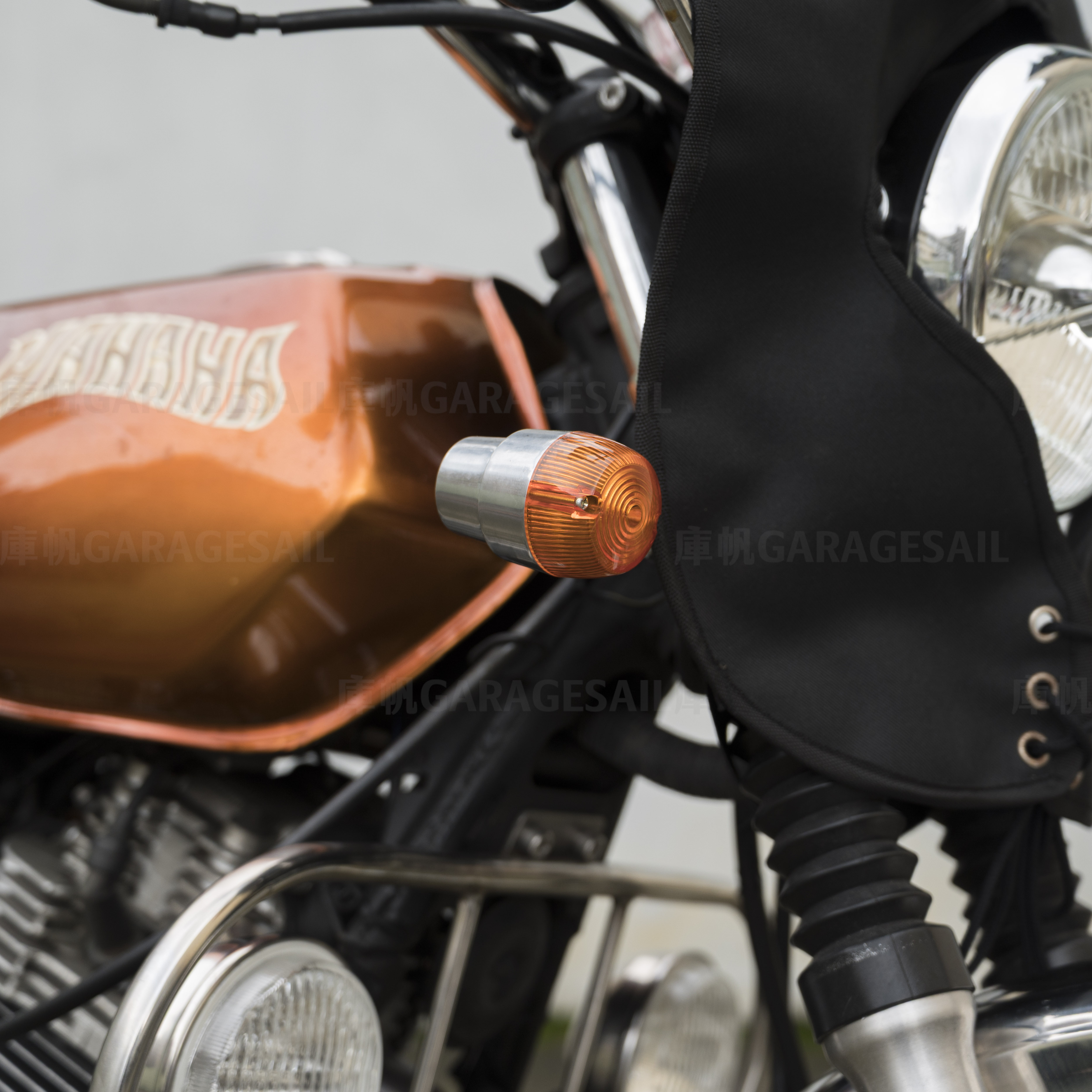 方向燈 大杯形 - 銀 長桿