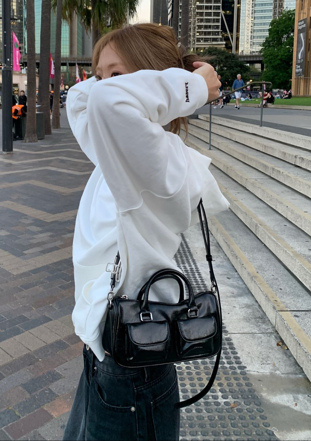 stand oil - chubby half bag (BLACK)