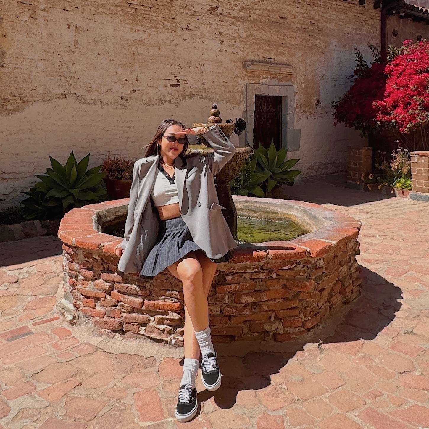 Cutie 黑白短版翻領Tee🖤🤍