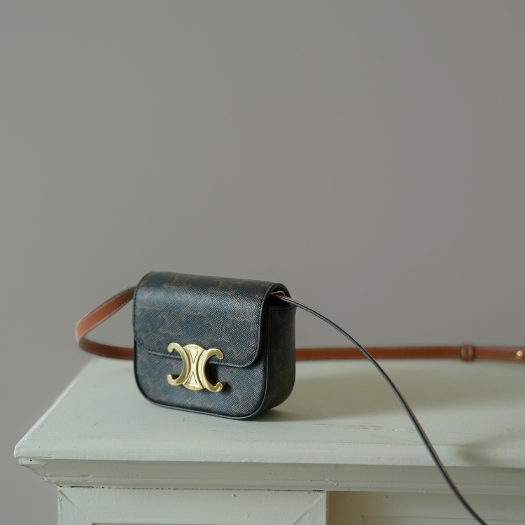 CELINE 老花凱旋門腰包