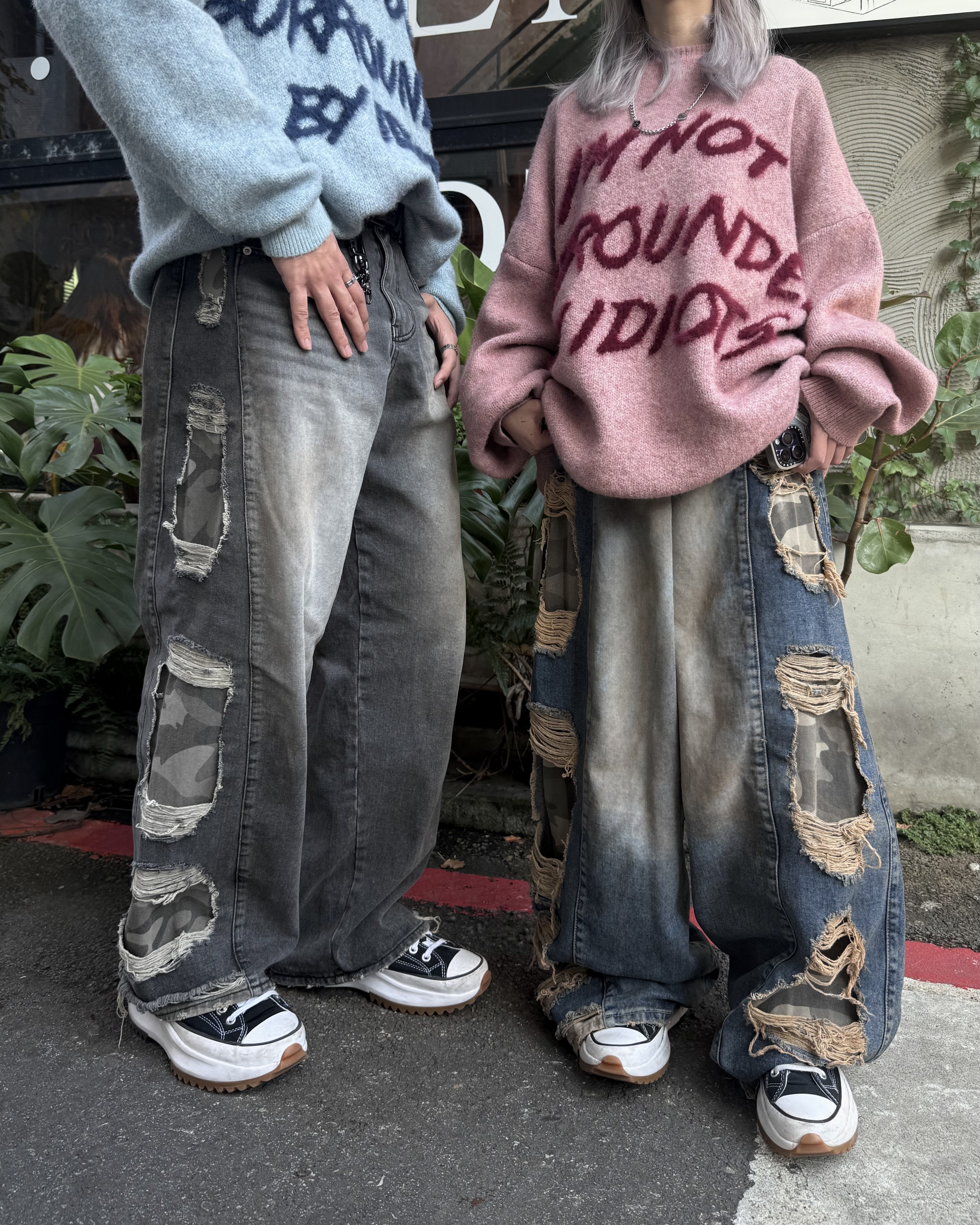 𝐇·𝐓·𝐒 韓國 迷彩拼接設計 抽鬚 破壞 水洗 仿舊 寬鬆 牛仔長褲