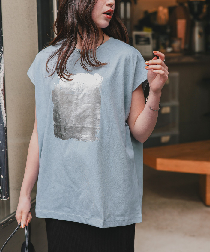 titivate 箔プリントフレンチスリーブTシャツ藍L（AFXT0365）