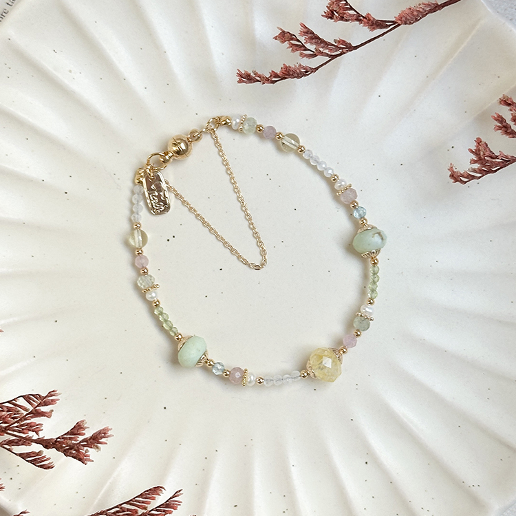 生日花 • 拾貳月貳 • 檸檬花 – 玉石黃水晶 –手鍊