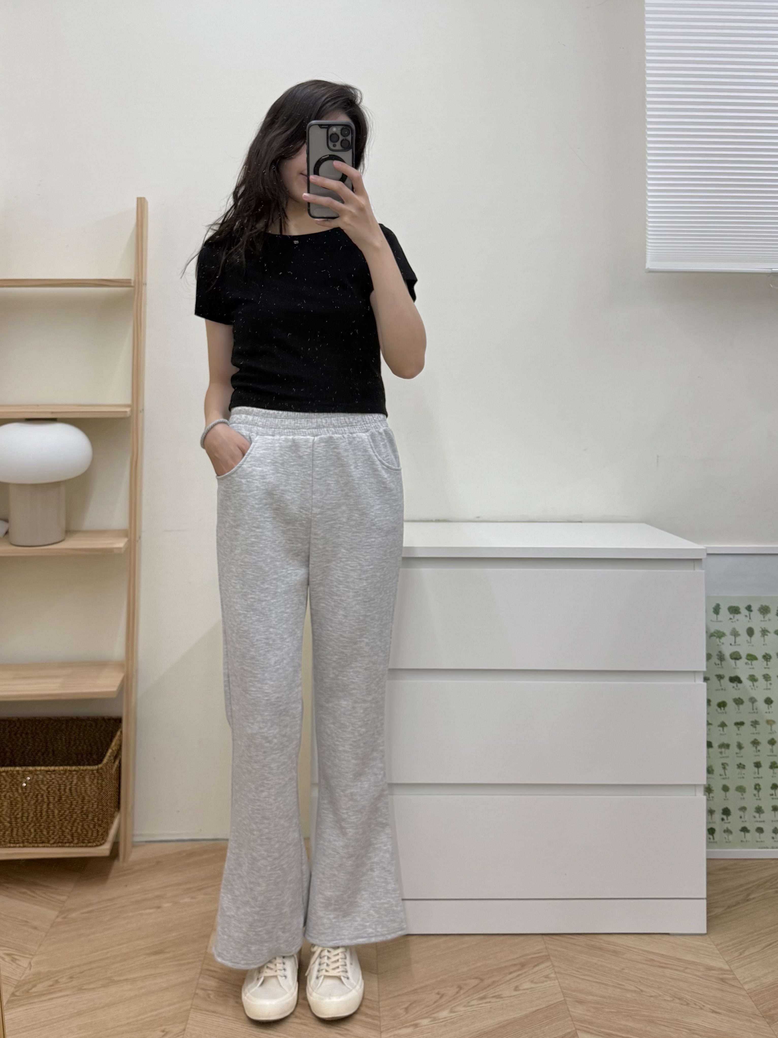 莫代爾空氣棉微喇叭褲