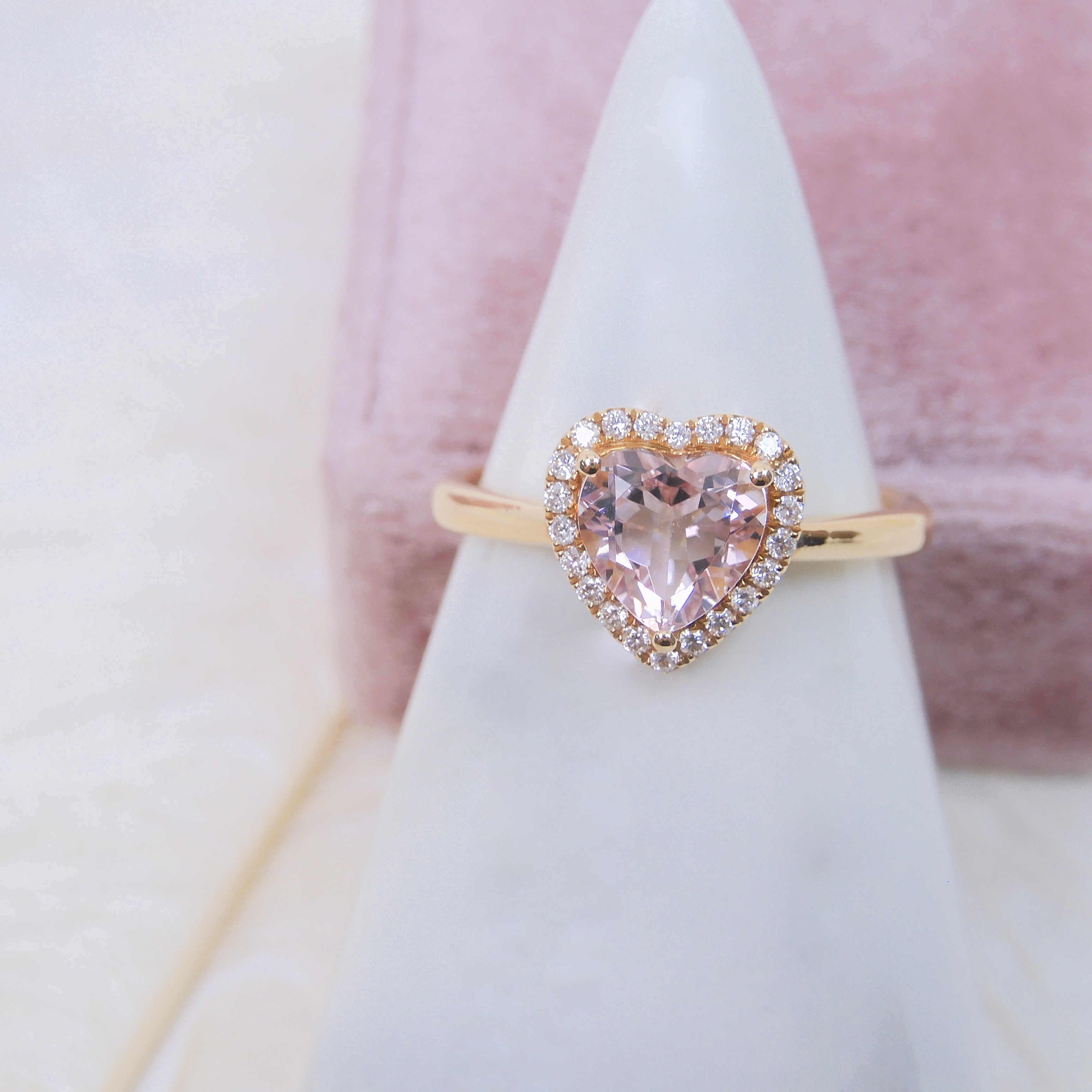 18K金 0.98ct 摩根石戒指