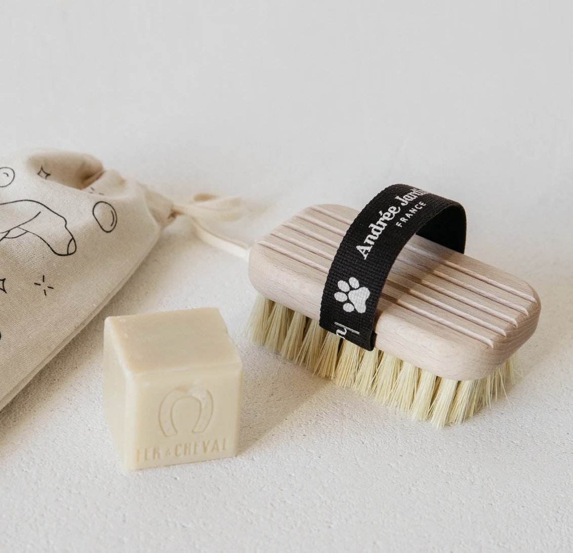 Andree Jardin l 毛小孩清潔刷+專用皂禮盒組